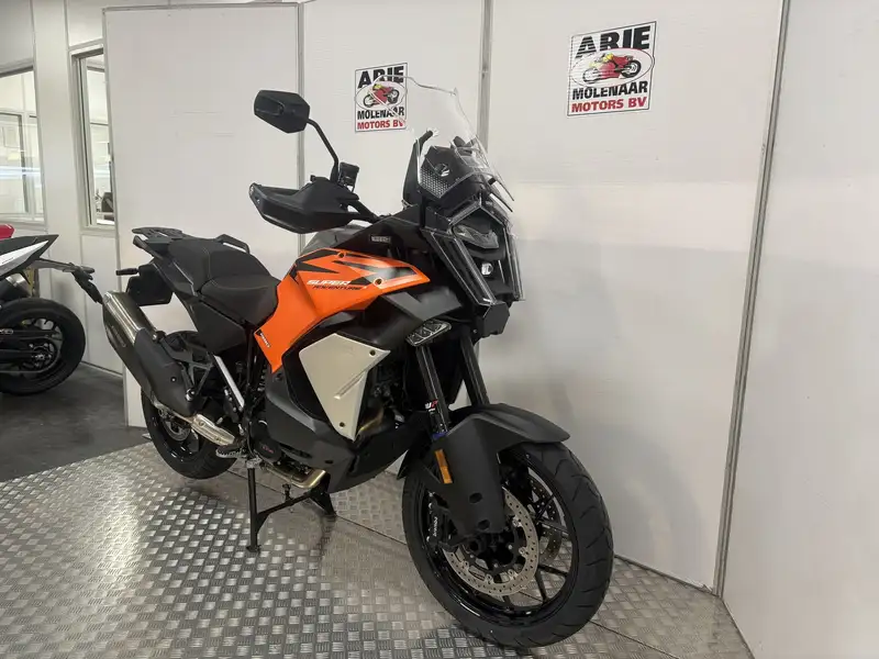 KTM 1390 Super Adventure - foto 2