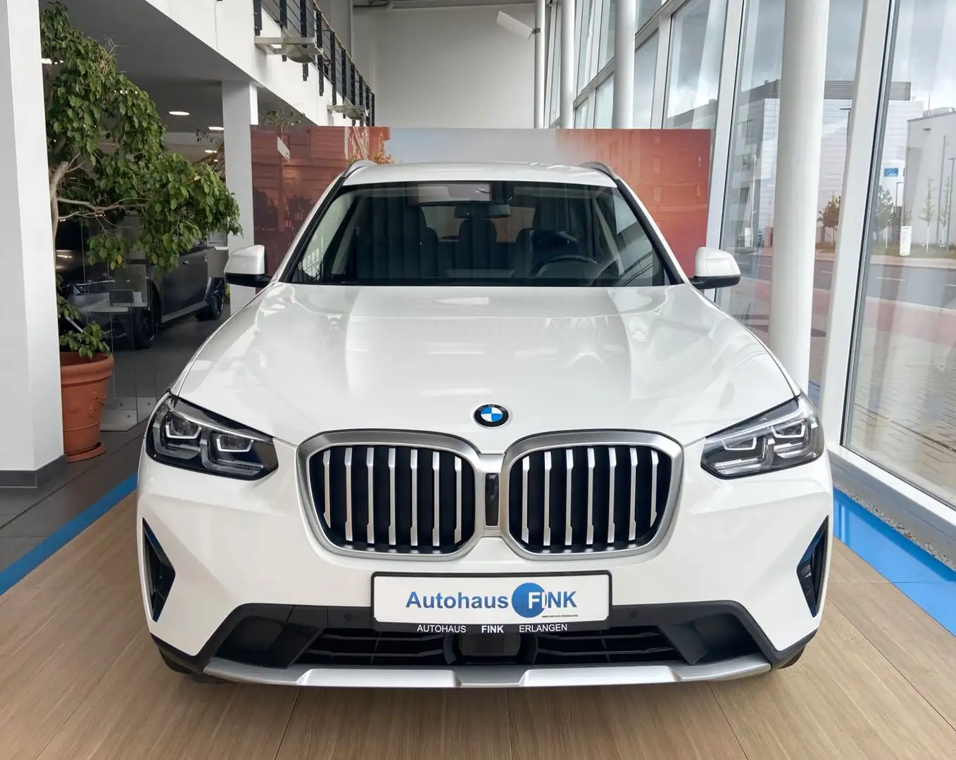 BMW X3 xDrive20d LiveCockpitPlus DAB LED ACC AHK Blanco - 2