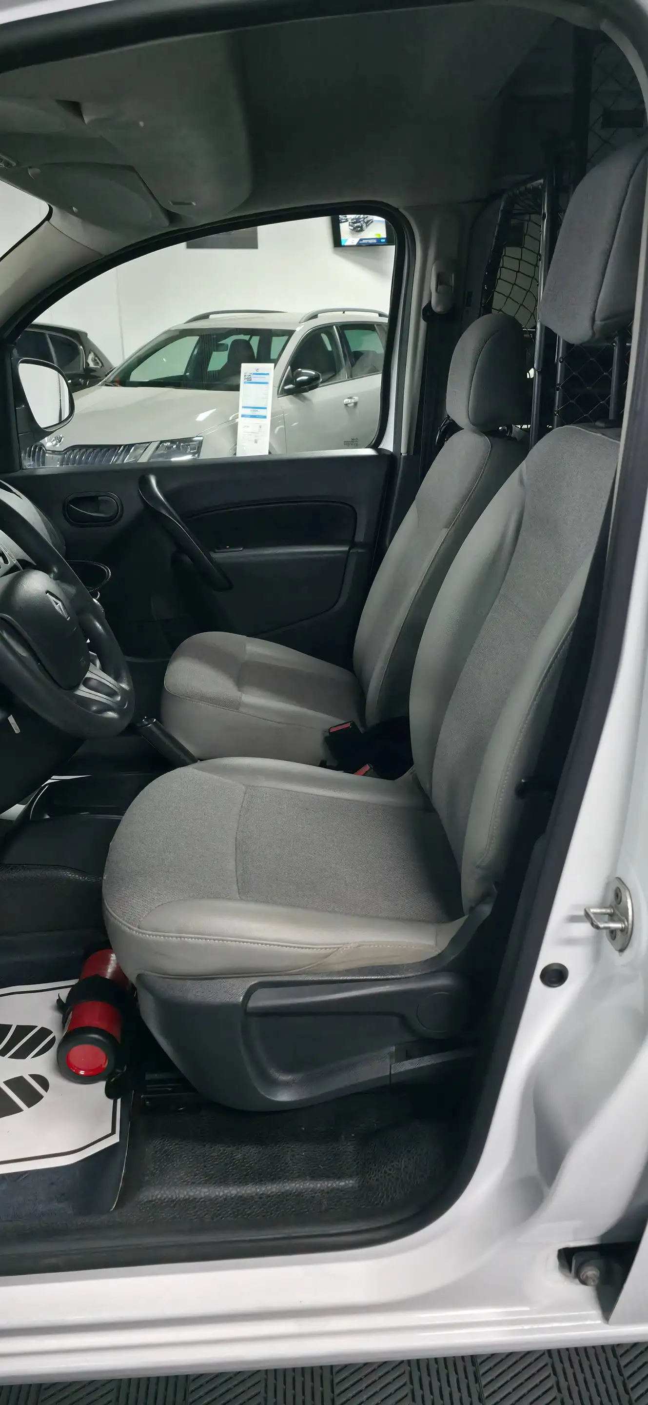 Renault Kangoo MAXI 1.5 dCi 95ch — 64.895 km — Embrayage + Volant Moteur + Direction NEUFS — Garantie 1 an — photo 16