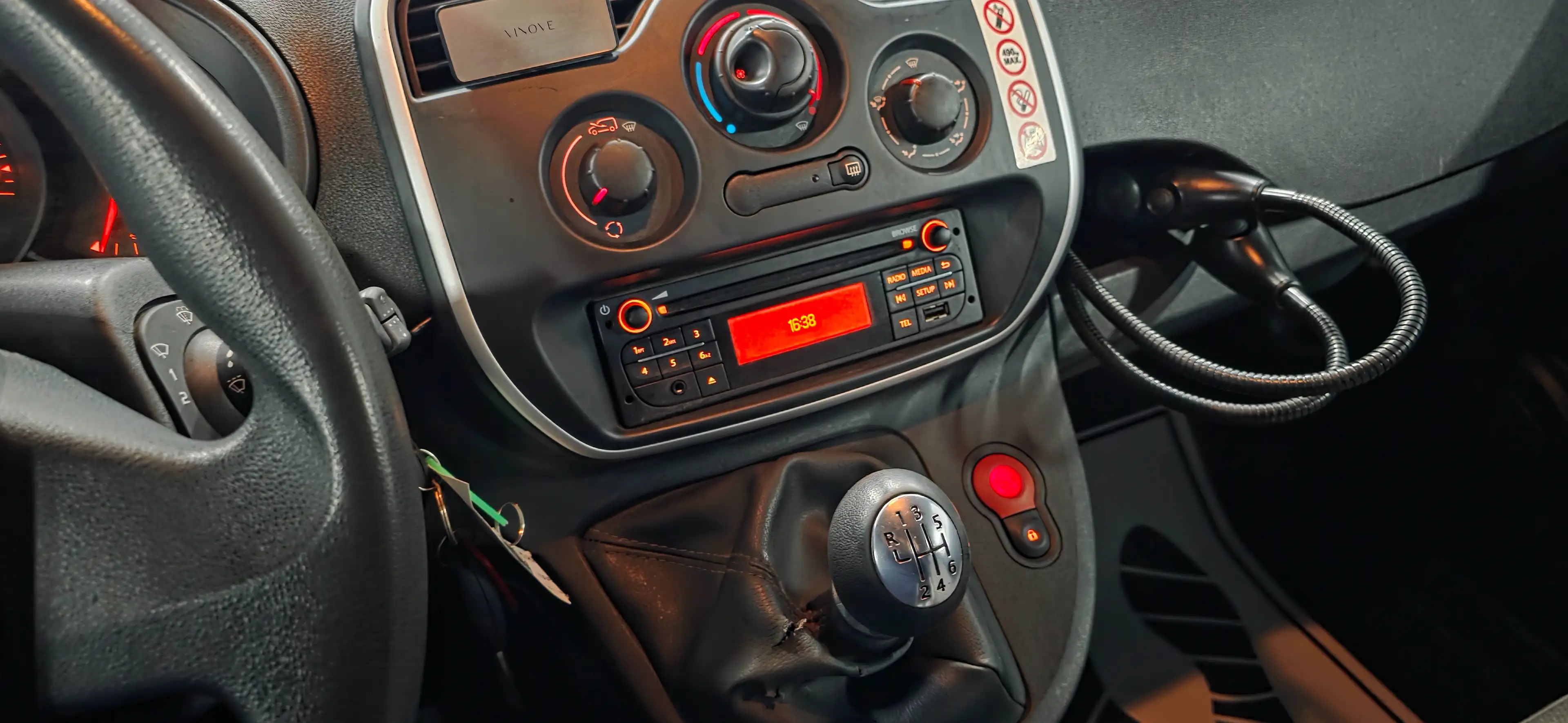 Renault Kangoo MAXI 1.5 dCi 95ch — 64.895 km — Embrayage + Volant Moteur + Direction NEUFS — Garantie 1 an — photo 20