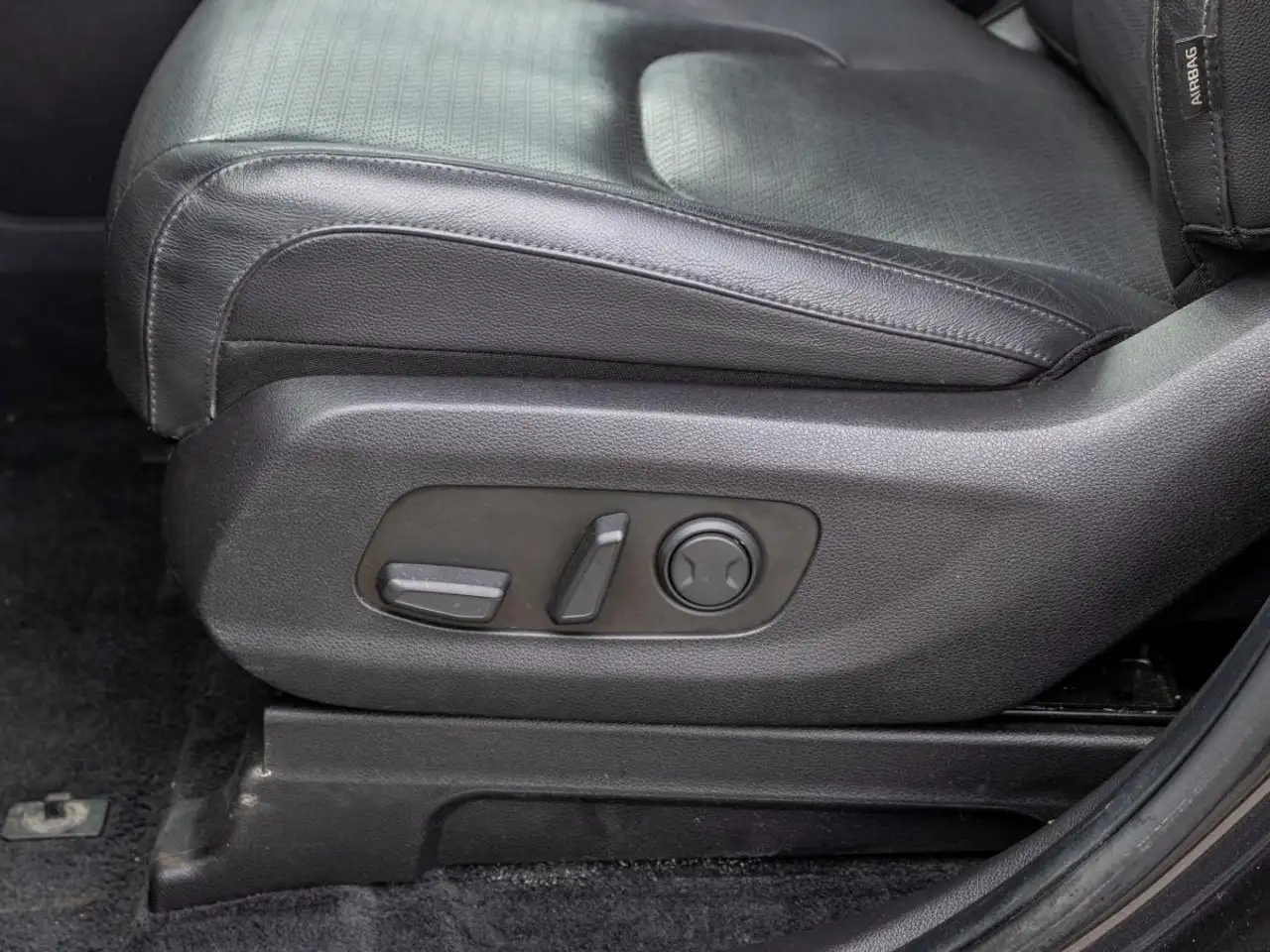 Kia Carnival снимка Kia Carnival