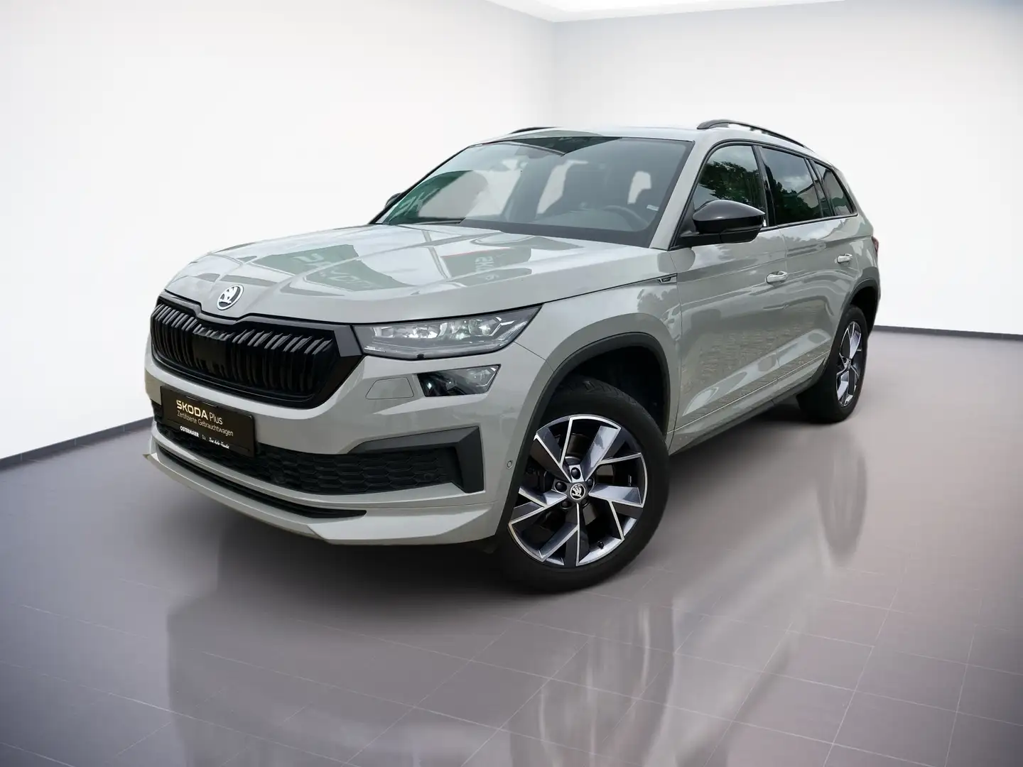Skoda Kodiaq SPORTLINE 2.0TDI 200PS 4Mo STDHZG.AHK.MATRIX.ACC.N Grau - 2