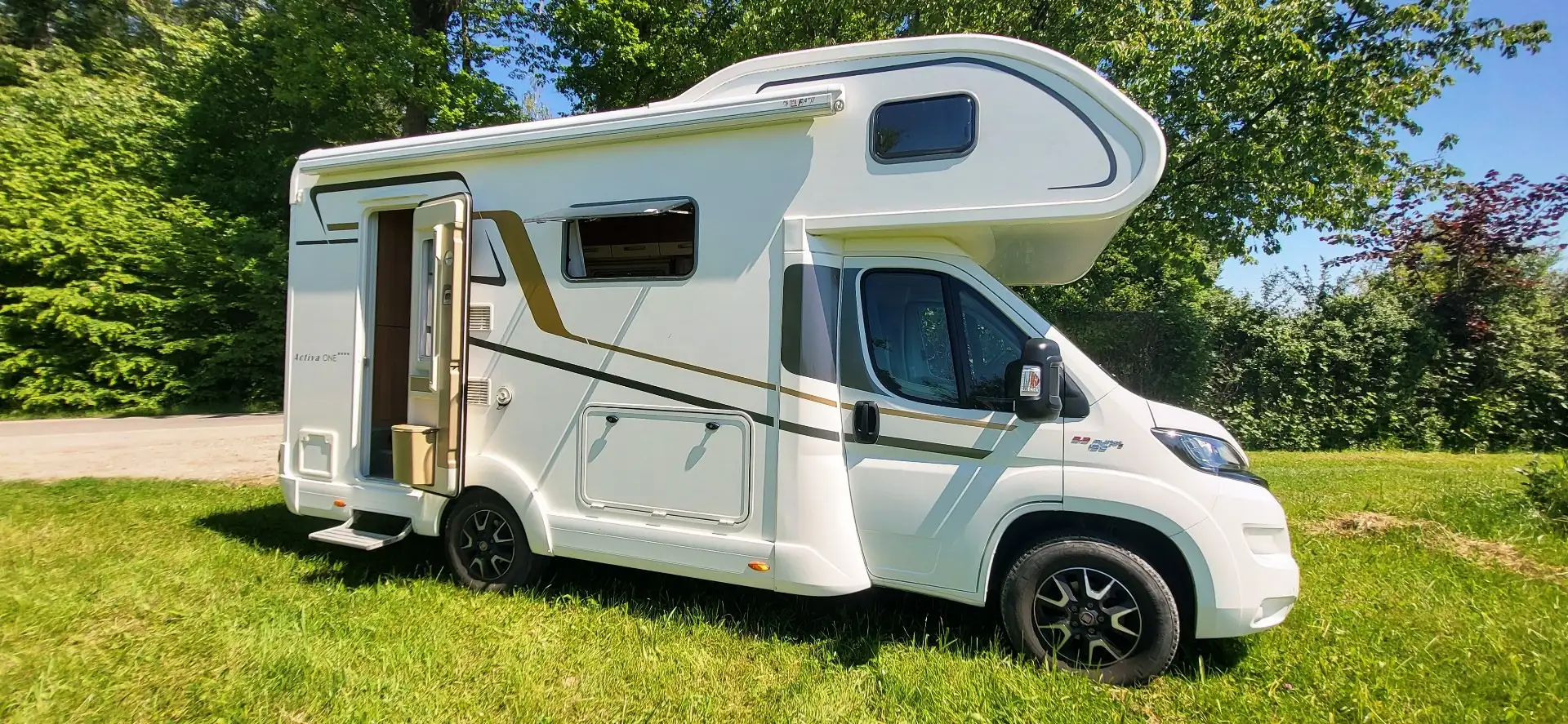 Caravans-Wohnm Euramobil Activa one 630 LS - 1