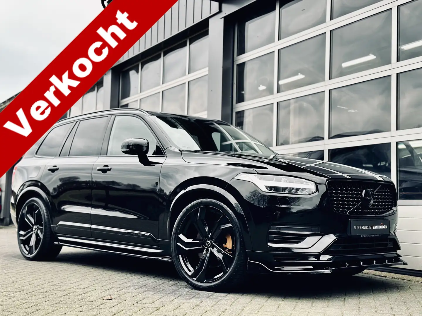 Volvo XC90 T8 Hybrid AWD | Dark Label | Luchtvering | Panodak Noir - 1