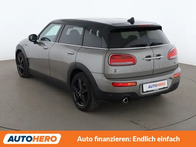 Mini Clubman view 4