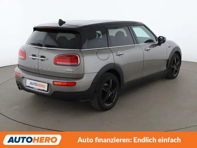 Mini Clubman view 6