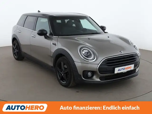 Mini Clubman view 8