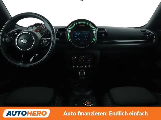 Mini Clubman view 12