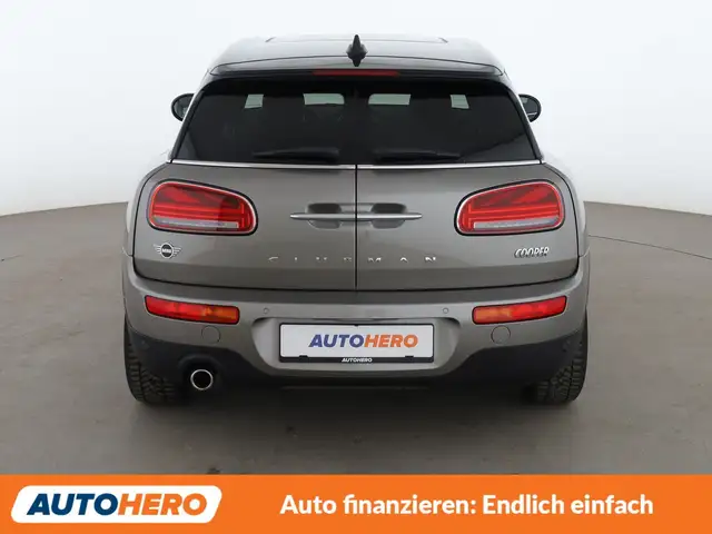 Mini Clubman view 5