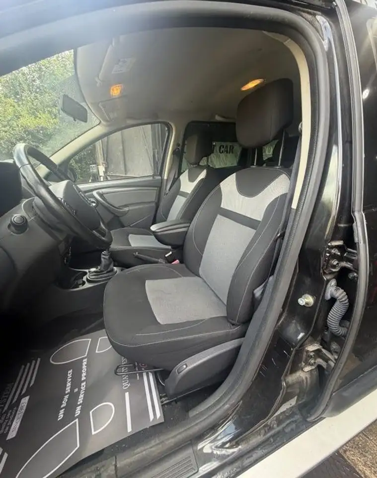 Dacia Duster — photo 11