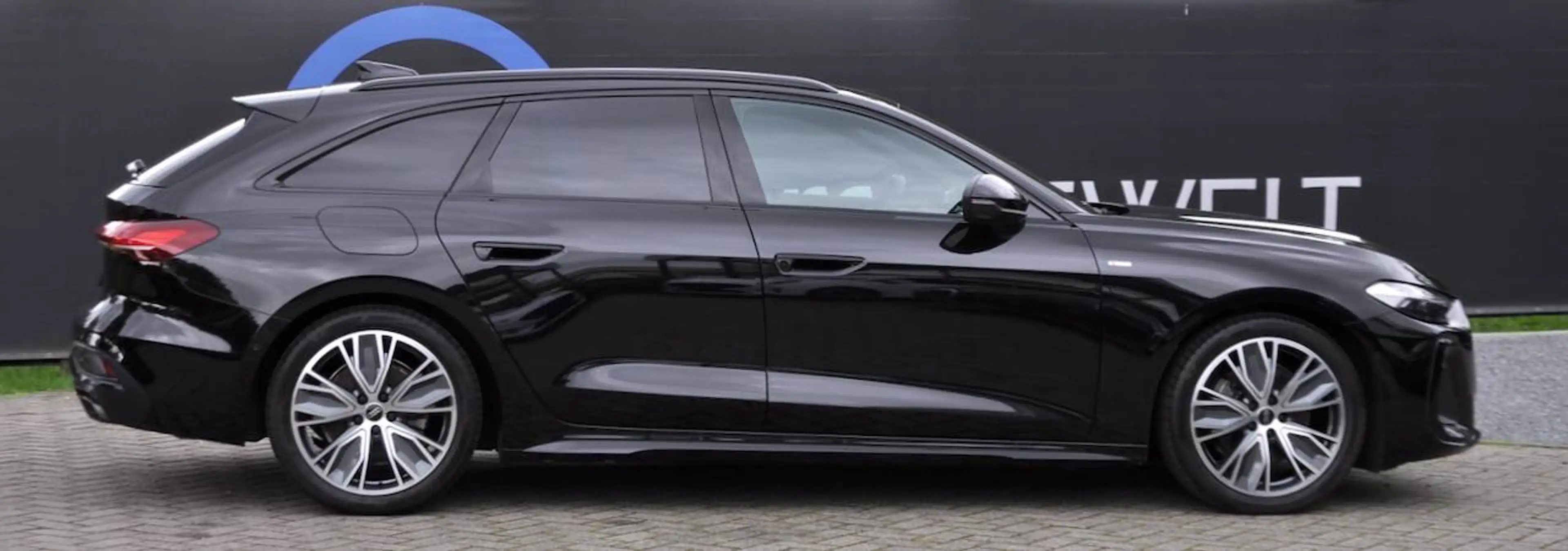 Audi A5 AVANT S-LINE PASS DISP 360° CAMERA CARPLAY SFEERVERLICHTING — photo 2