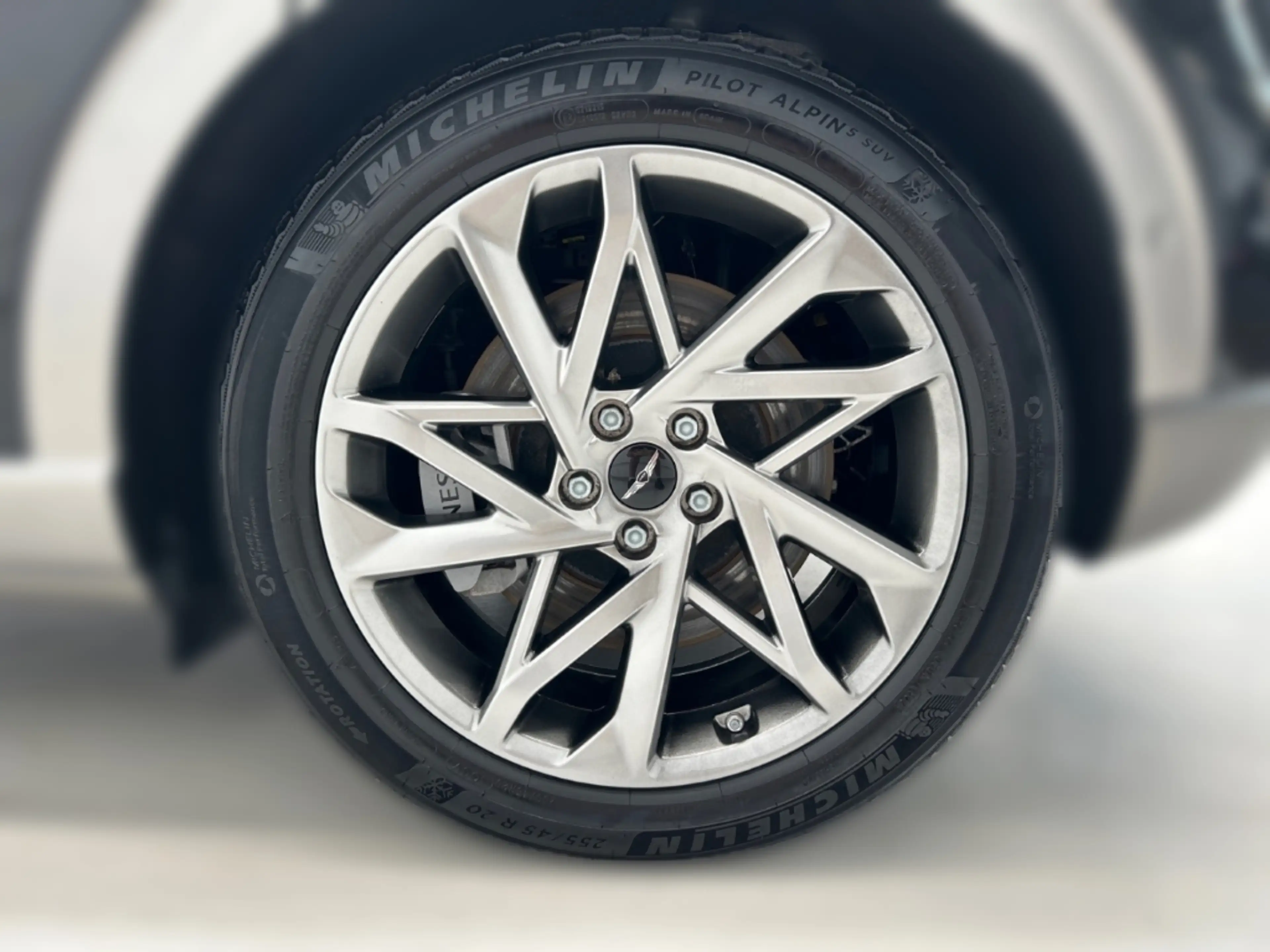 Genesis GV60 Sport Elektro 4WD Memory Sitze Soundsystem Massage — photo 9