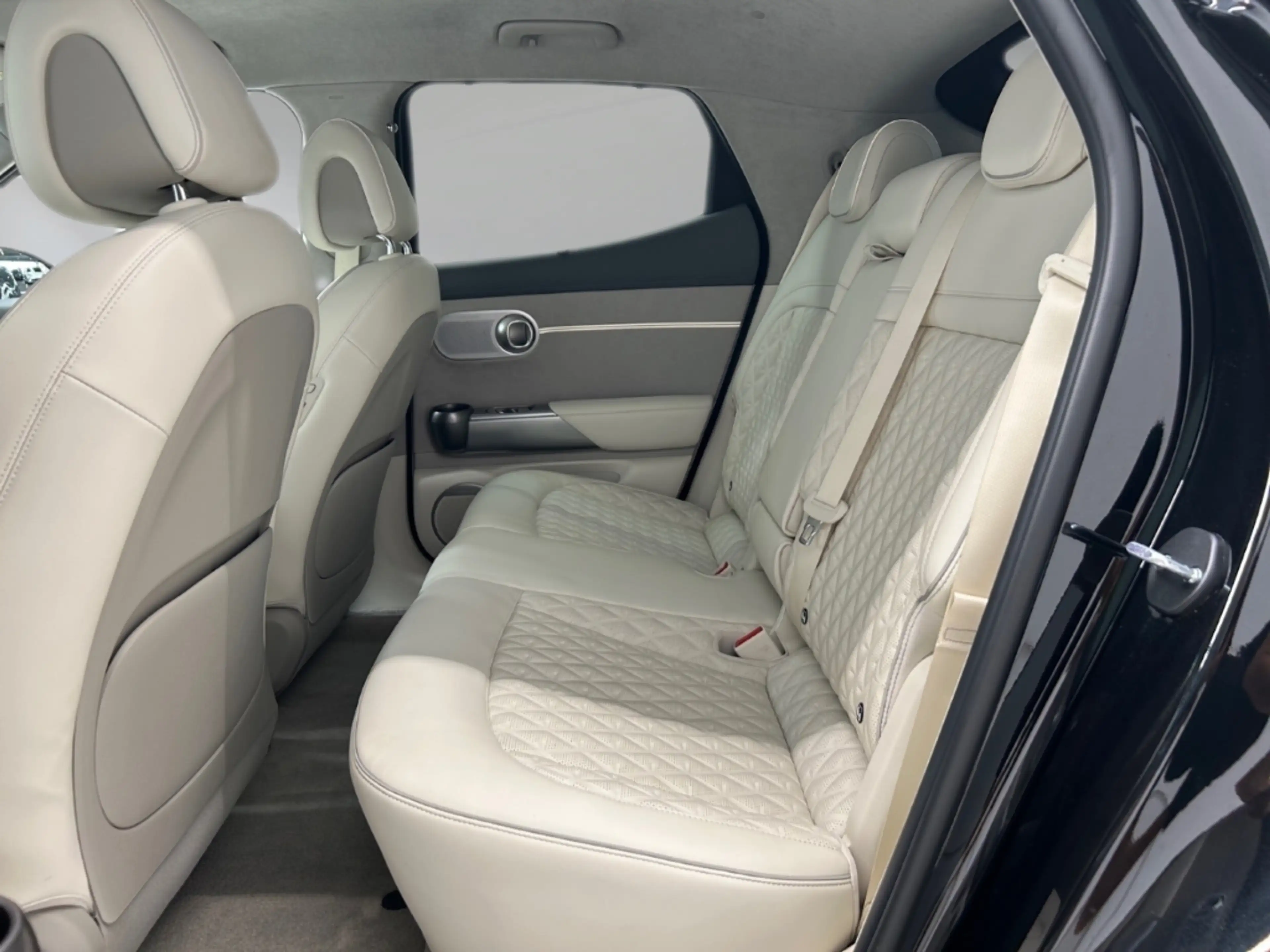 Genesis GV60 Sport Elektro 4WD Memory Sitze Soundsystem Massage — photo 14