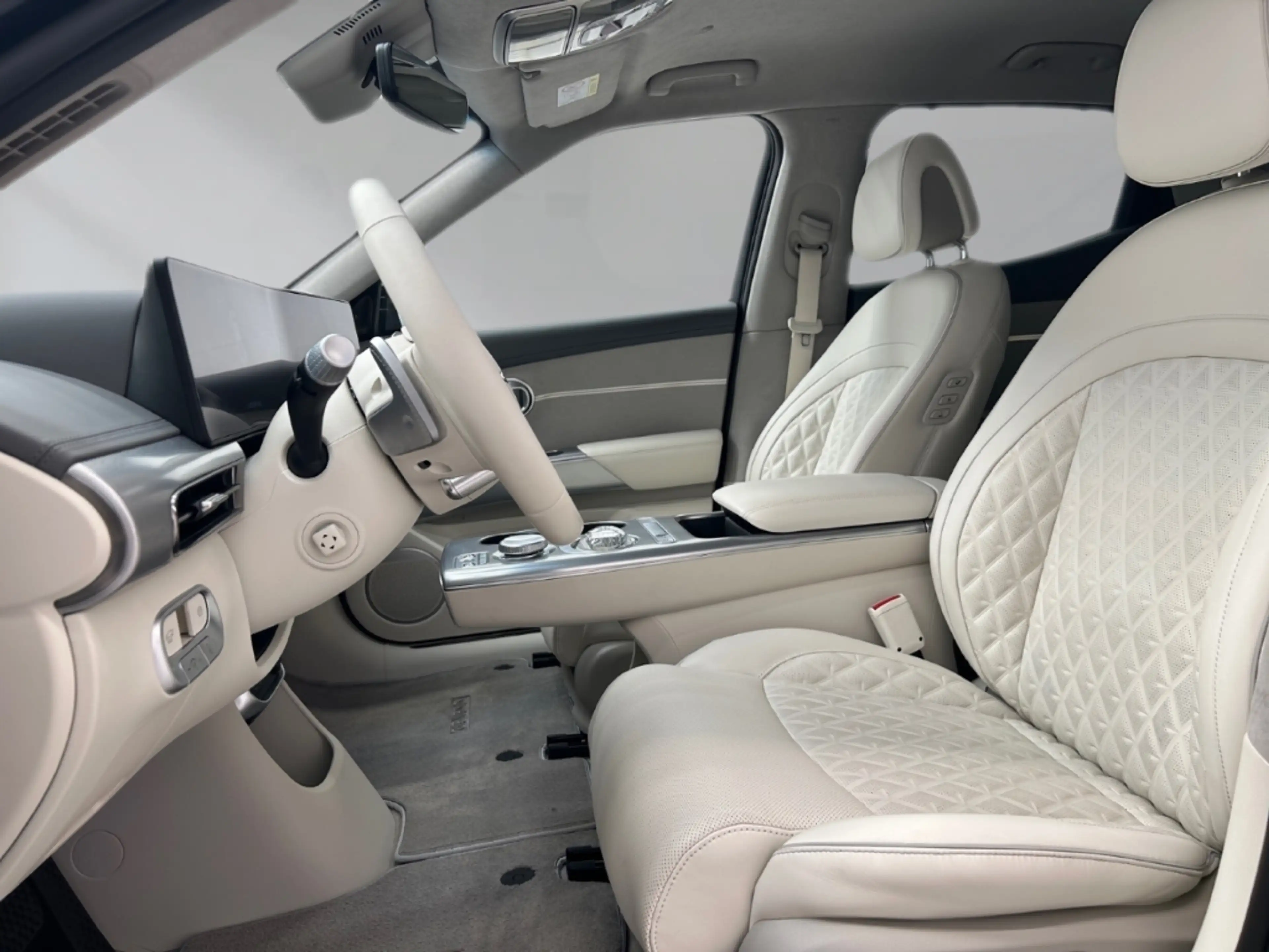 Genesis GV60 Sport Elektro 4WD Memory Sitze Soundsystem Massage — photo 10
