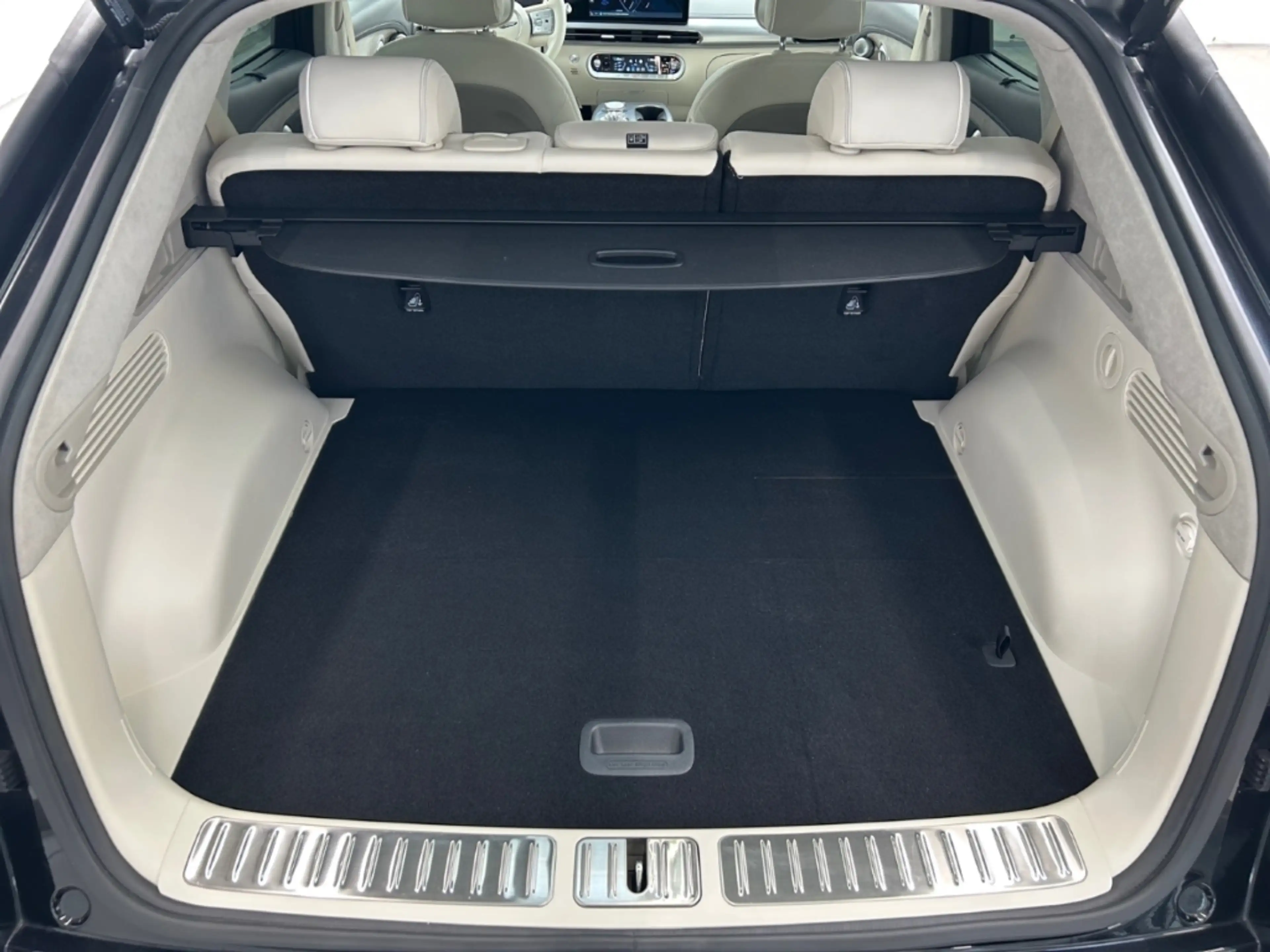 Genesis GV60 Sport Elektro 4WD Memory Sitze Soundsystem Massage — photo 15