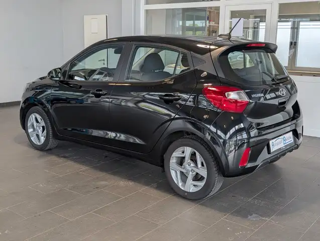 Hyundai I10 view 8