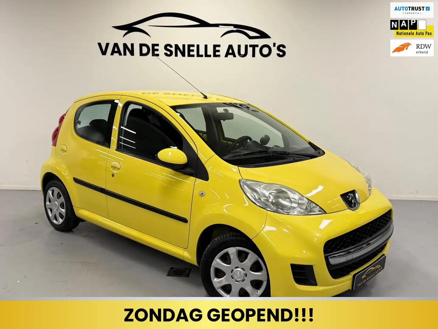 Peugeot 107 1.0-12V XS AUTOMAAT/CRUISE/AIRCO/ELEKTRISCHERAMEN Gelb - 1