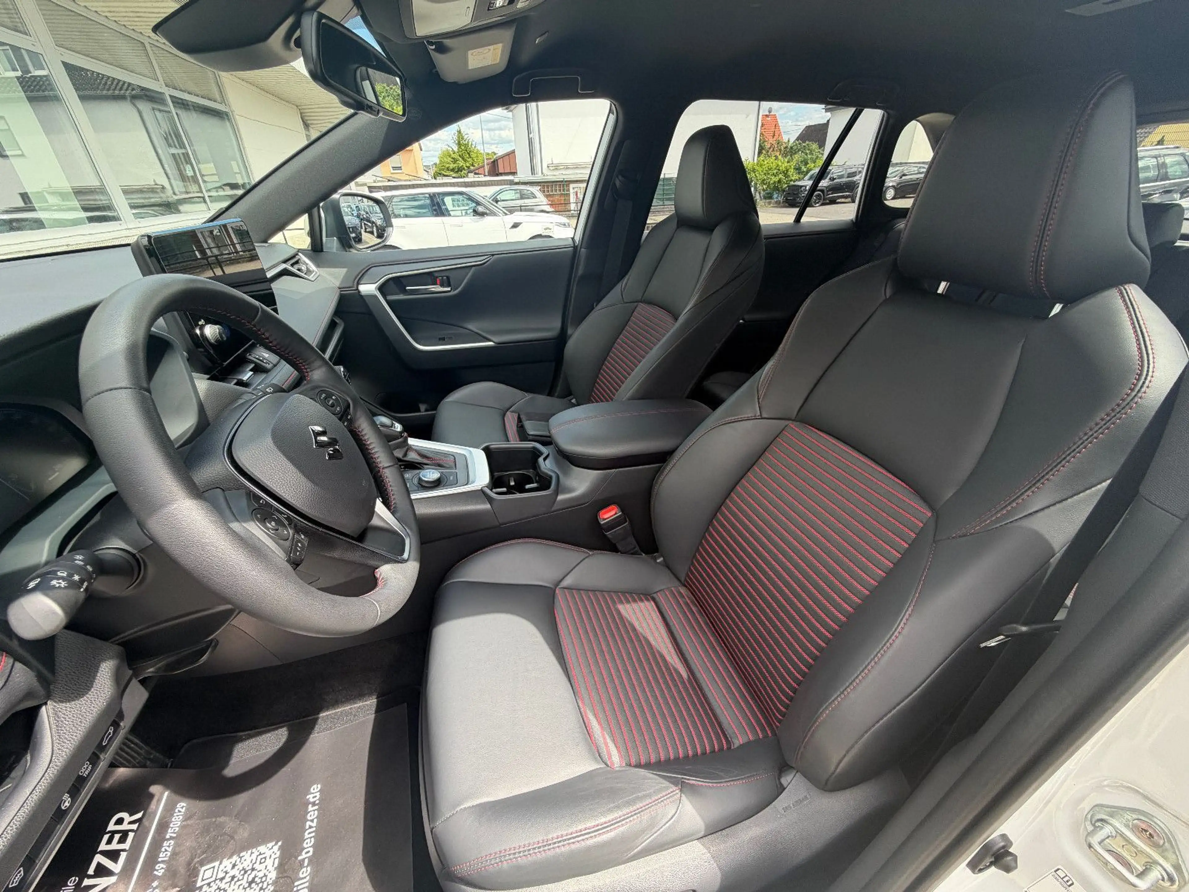 Suzuki Across 2.5 Plug-In Hybrid Comfort+ E-Four/ACC/ — photo 15