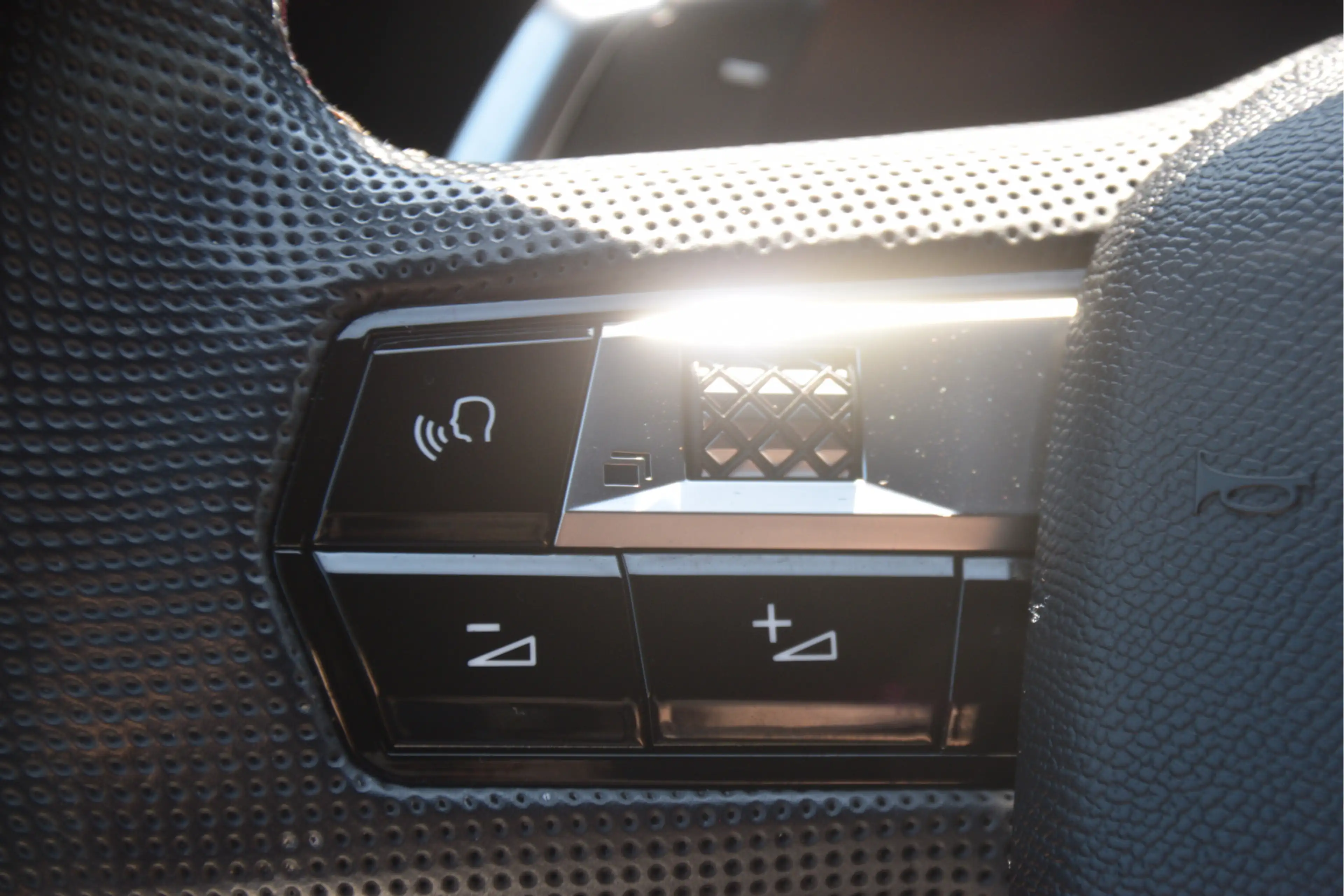 DS Automobiles DS 7 Crossback 1.2 PureTech Performance Line Carplay | Leer | Sto — photo 26