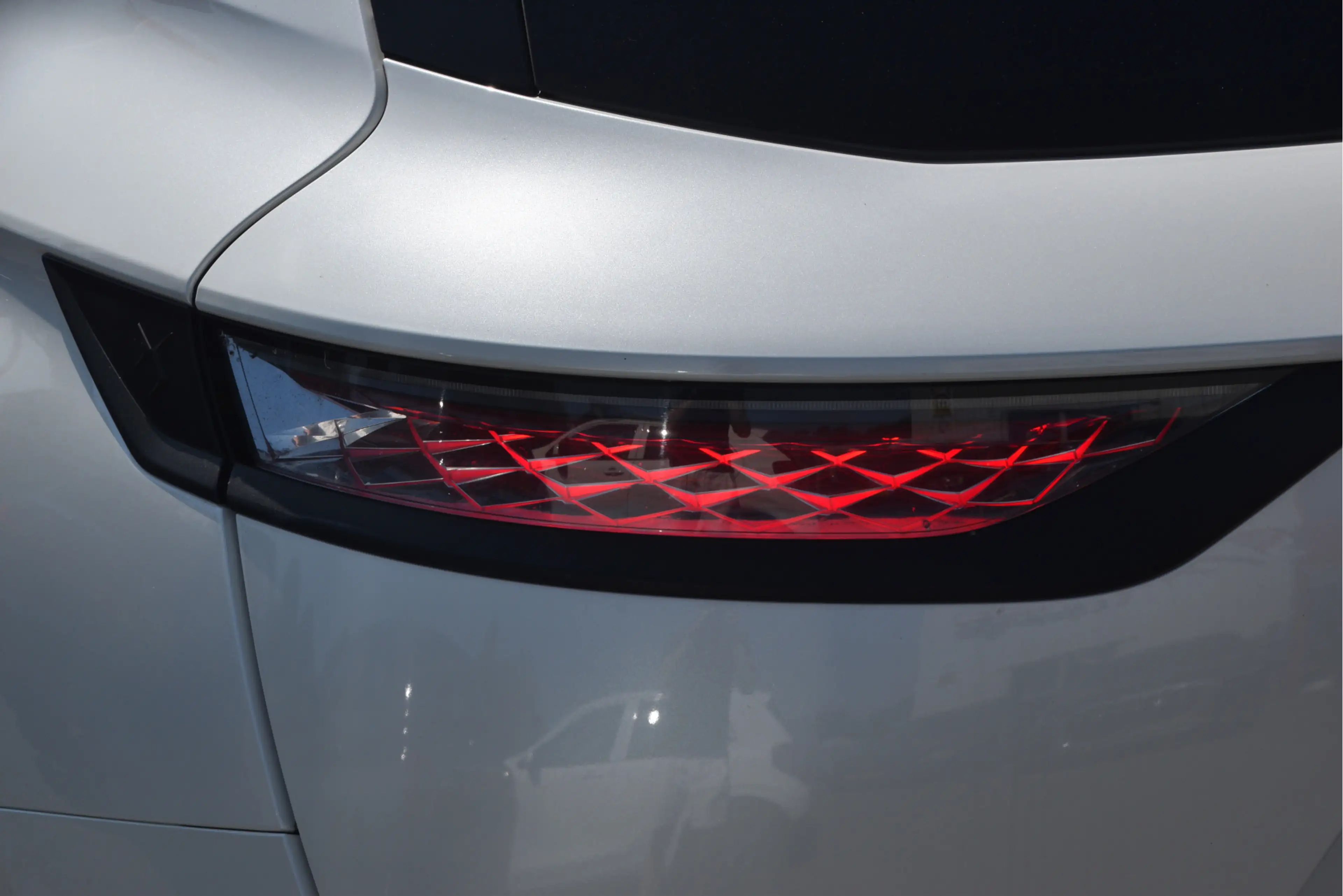 DS Automobiles DS 7 Crossback 1.2 PureTech Performance Line Carplay | Leer | Sto — photo 41