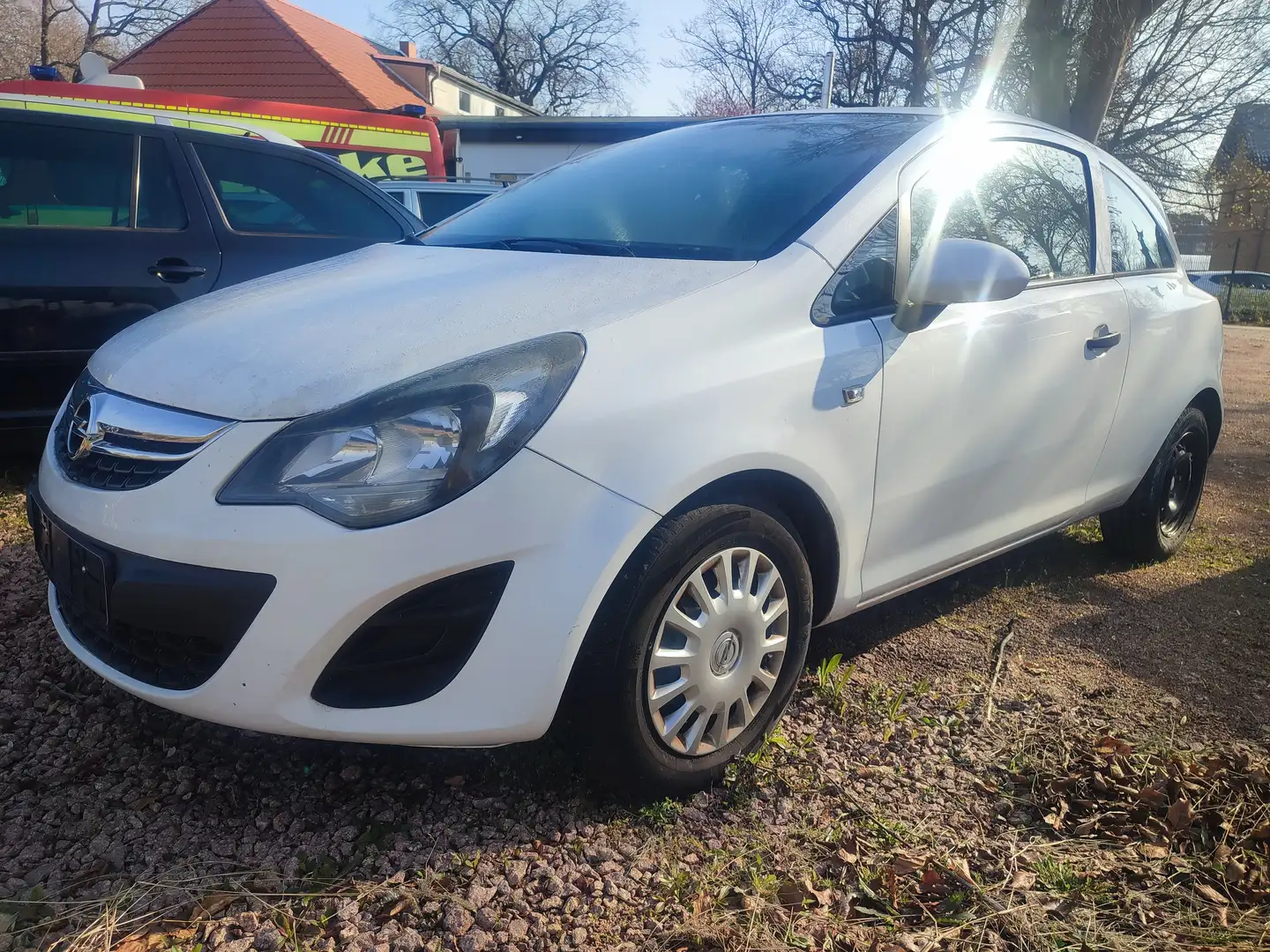 Opel Corsa Selection Weiß - 1