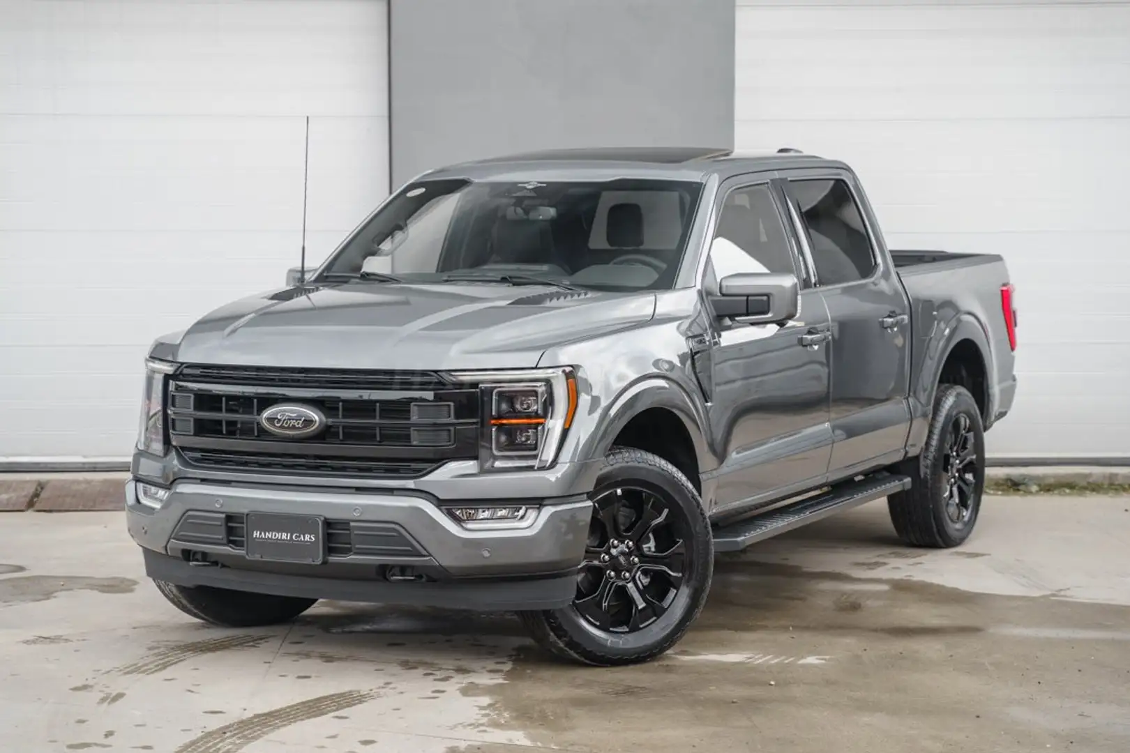 Ford F 150 Lariat 502A Sport Pack Black Appearance € 64500 Grijs - 2