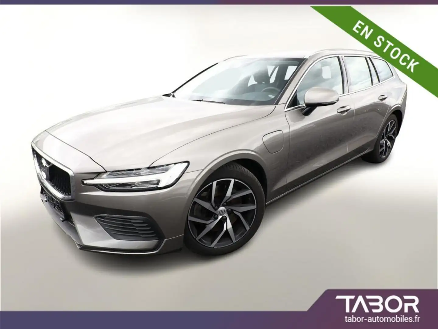 Volvo V60 T6 Twin Engine 340 AWD Momentum Pro Gris - 1