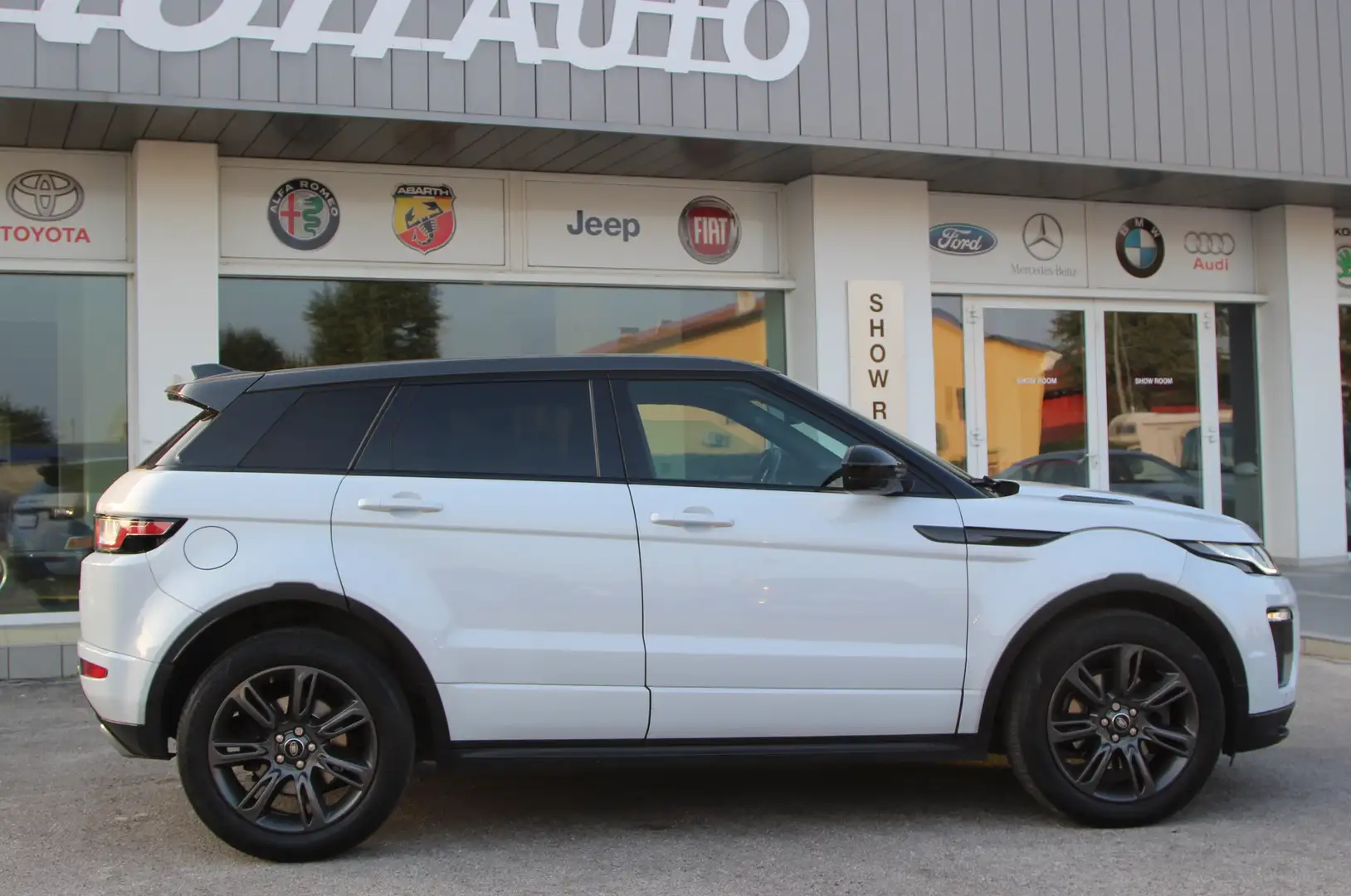 Land Rover Range Rover Evoque Range Rover Evoque  SE Business  Premium Bianco - 2