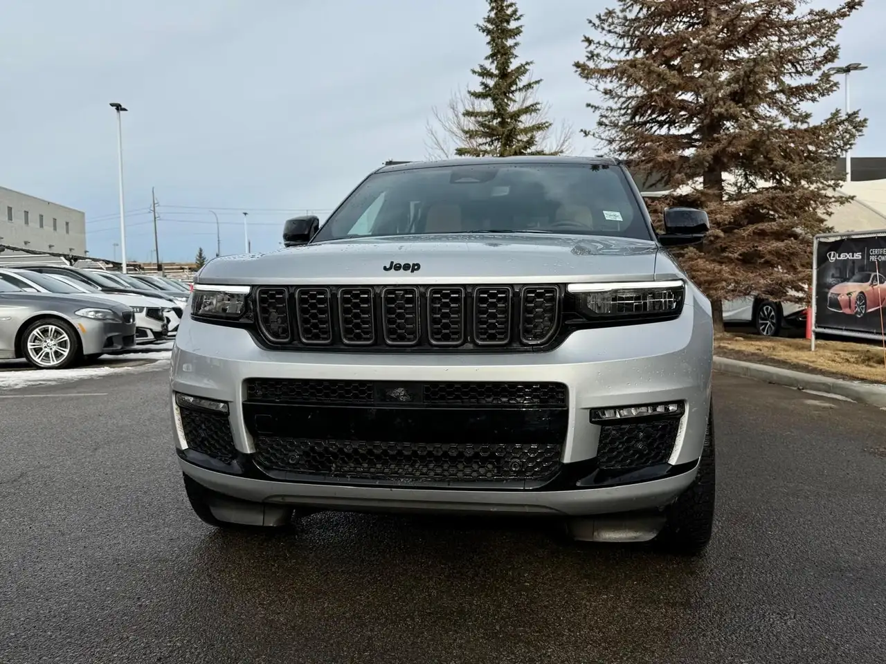 Jeep Grand Cherokee снимка Jeep Grand Cherokee
