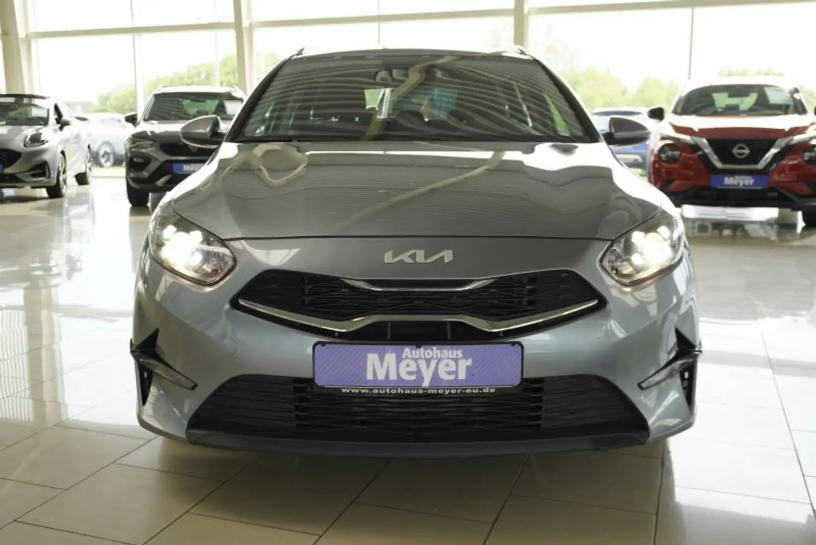 Kia Ceed / cee'd Sportswagon 1,0 T-GDI 120PS Winterp/Temp/Pdc    ** Silber - 2