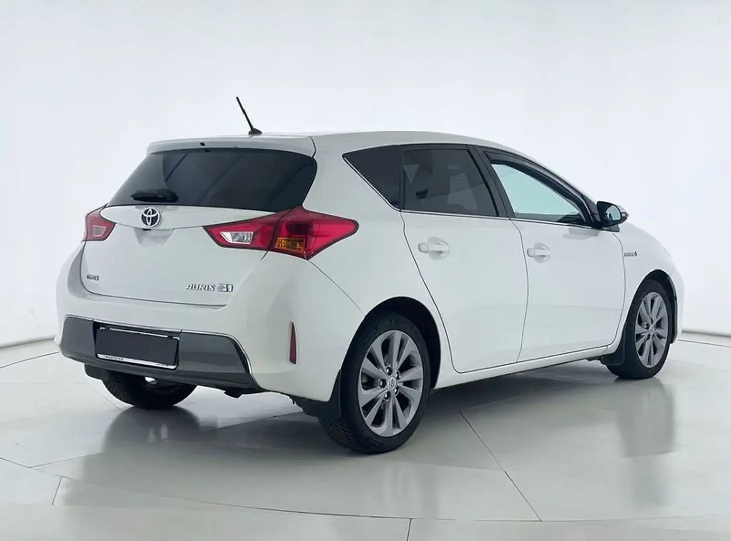 Toyota Auris Auris 1.8 Hybrid Active Plus Blanc - 2