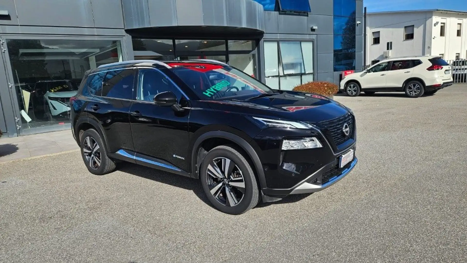 Nissan X-Trail e-Power 2WD 5 posti Tekna Schwarz - 2