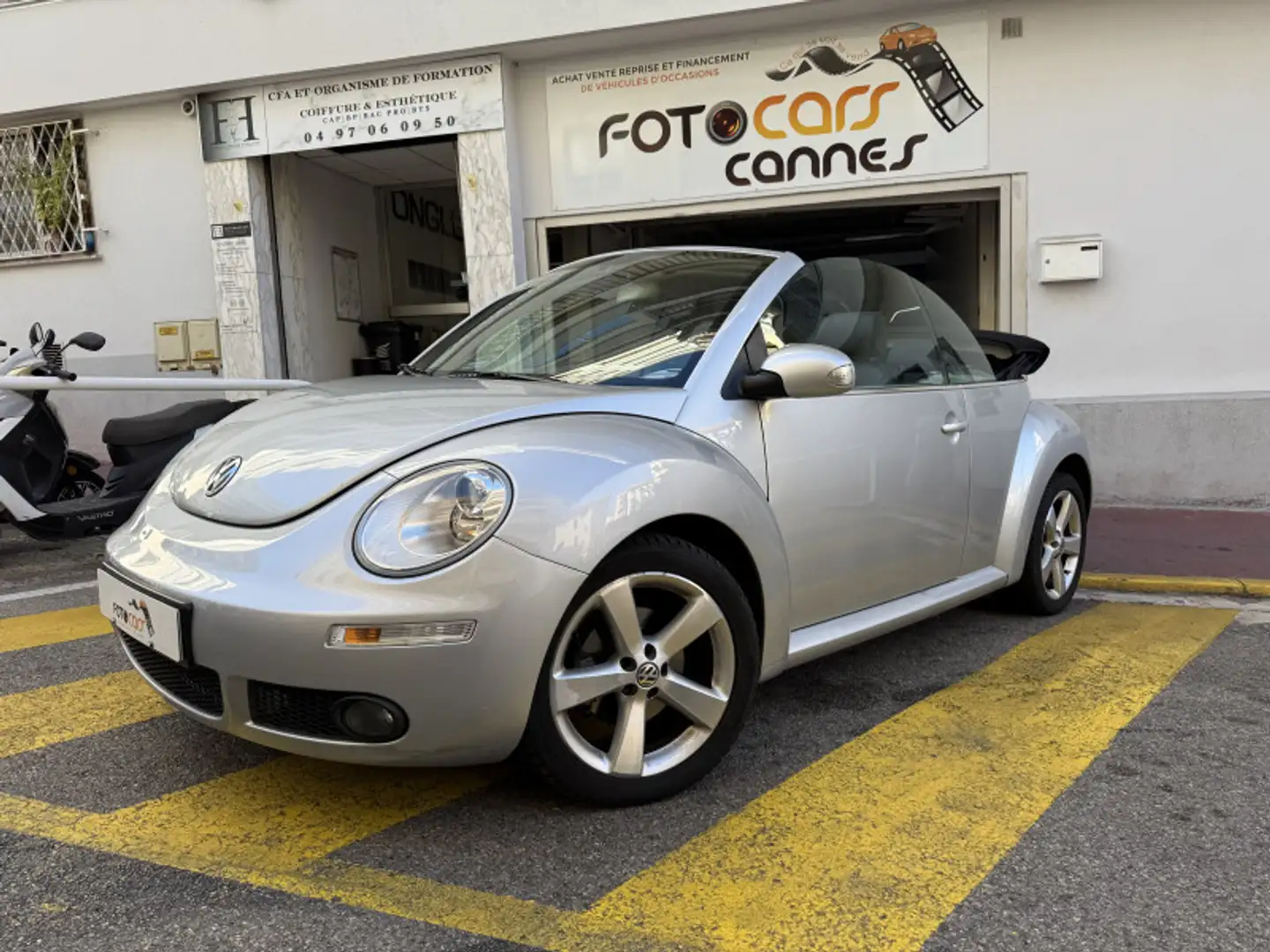 Volkswagen Beetle 1.9 TDI 105CH CARAT Gris - 1