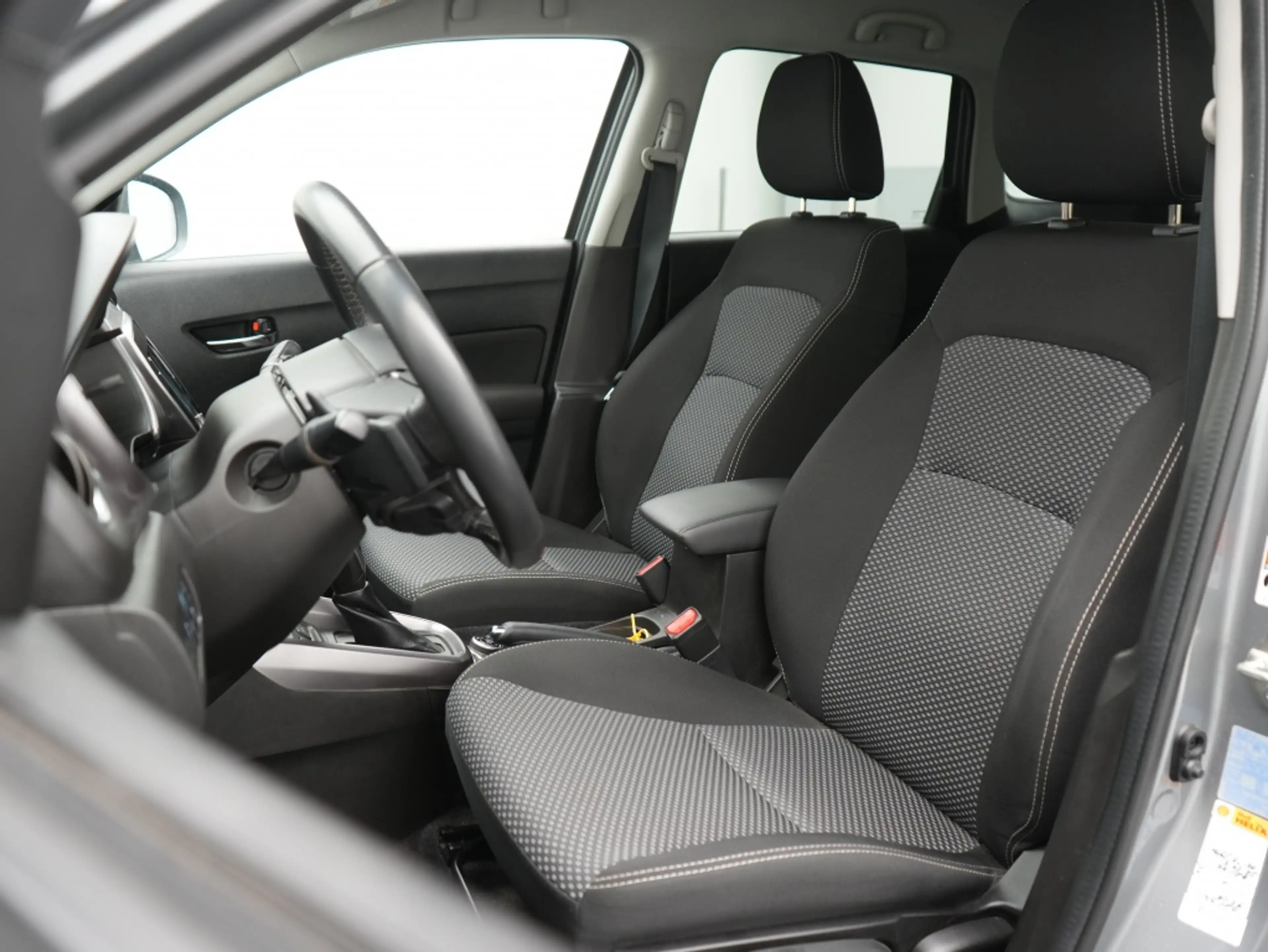 Suzuki Vitara 1.5 Hybrid Select AllGrip | Carplay Navigatie | Ca — photo 11