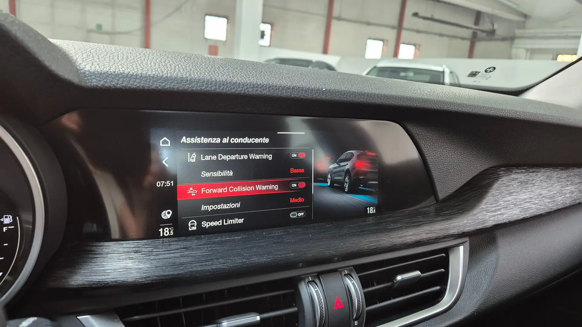 Alfa Romeo Stelvio 2.2 t Q4 190cv auto-CERCHI 20"-DAB-CAR PLAY-LED- Nero - 2