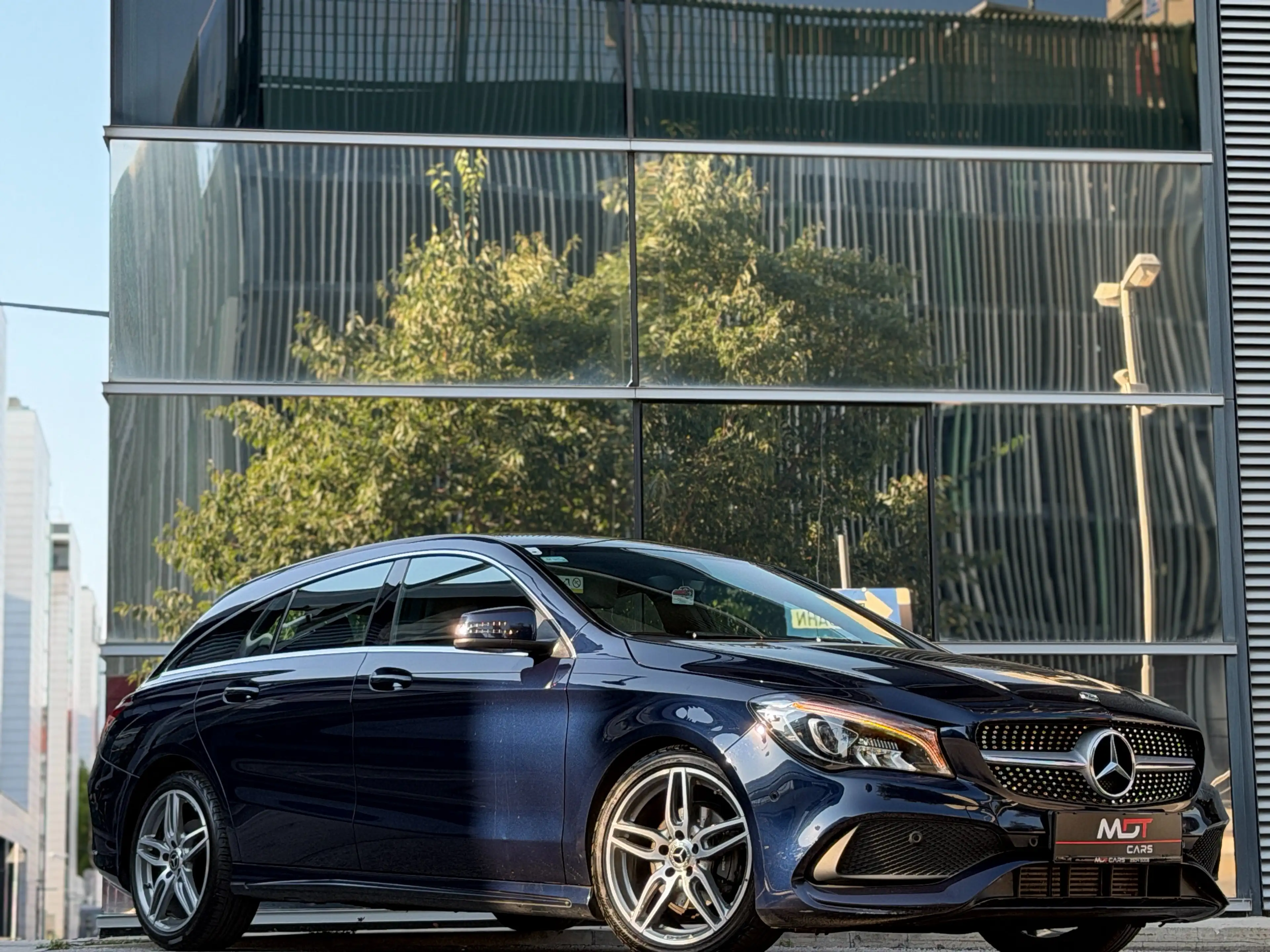 Mercedes-Benz CLA 200 CLA 200 CDI Aut.|AMG-LINE — photo 4