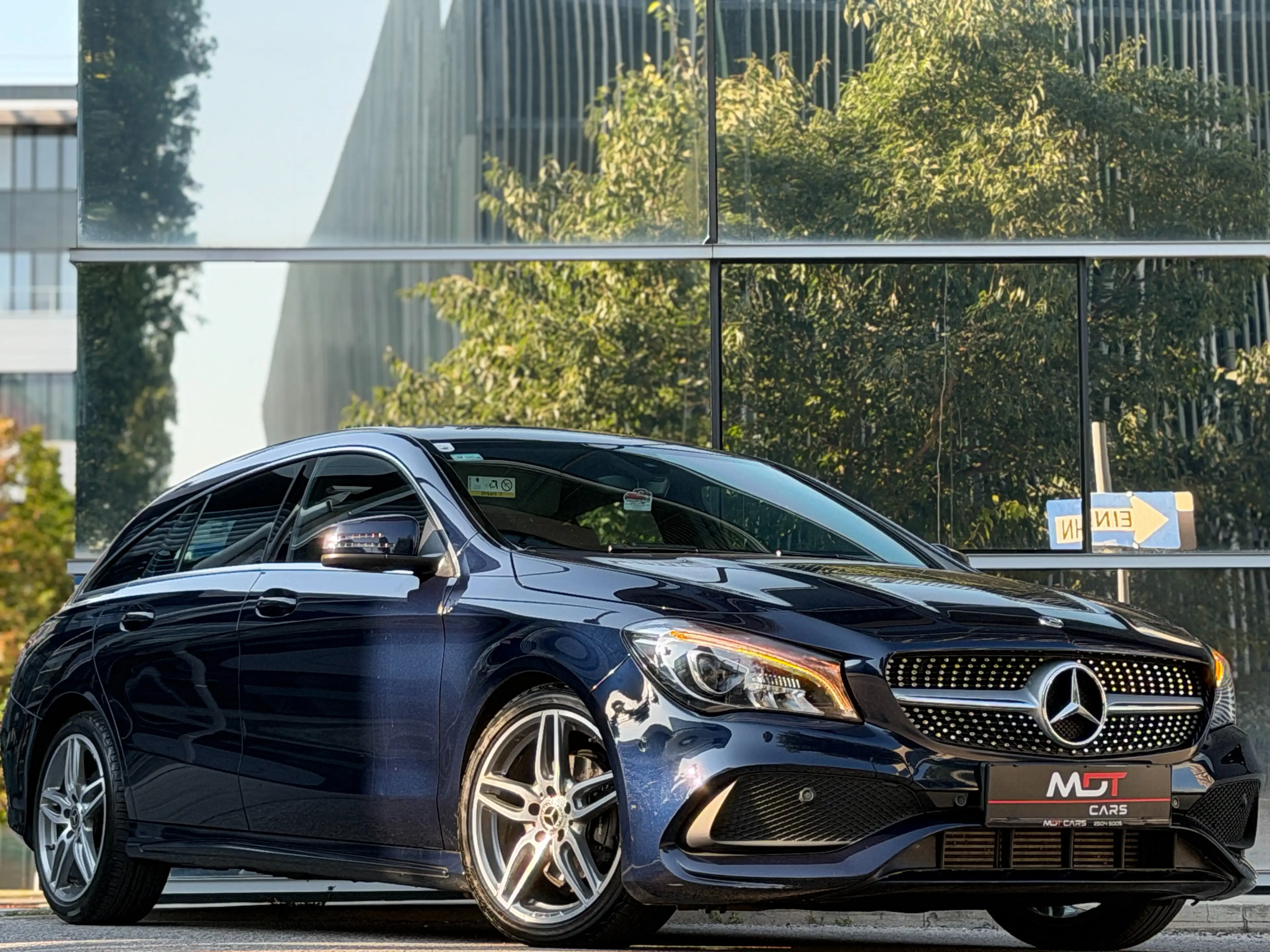 Mercedes-Benz CLA 200 CLA 200 CDI Aut.|AMG-LINE — photo 2