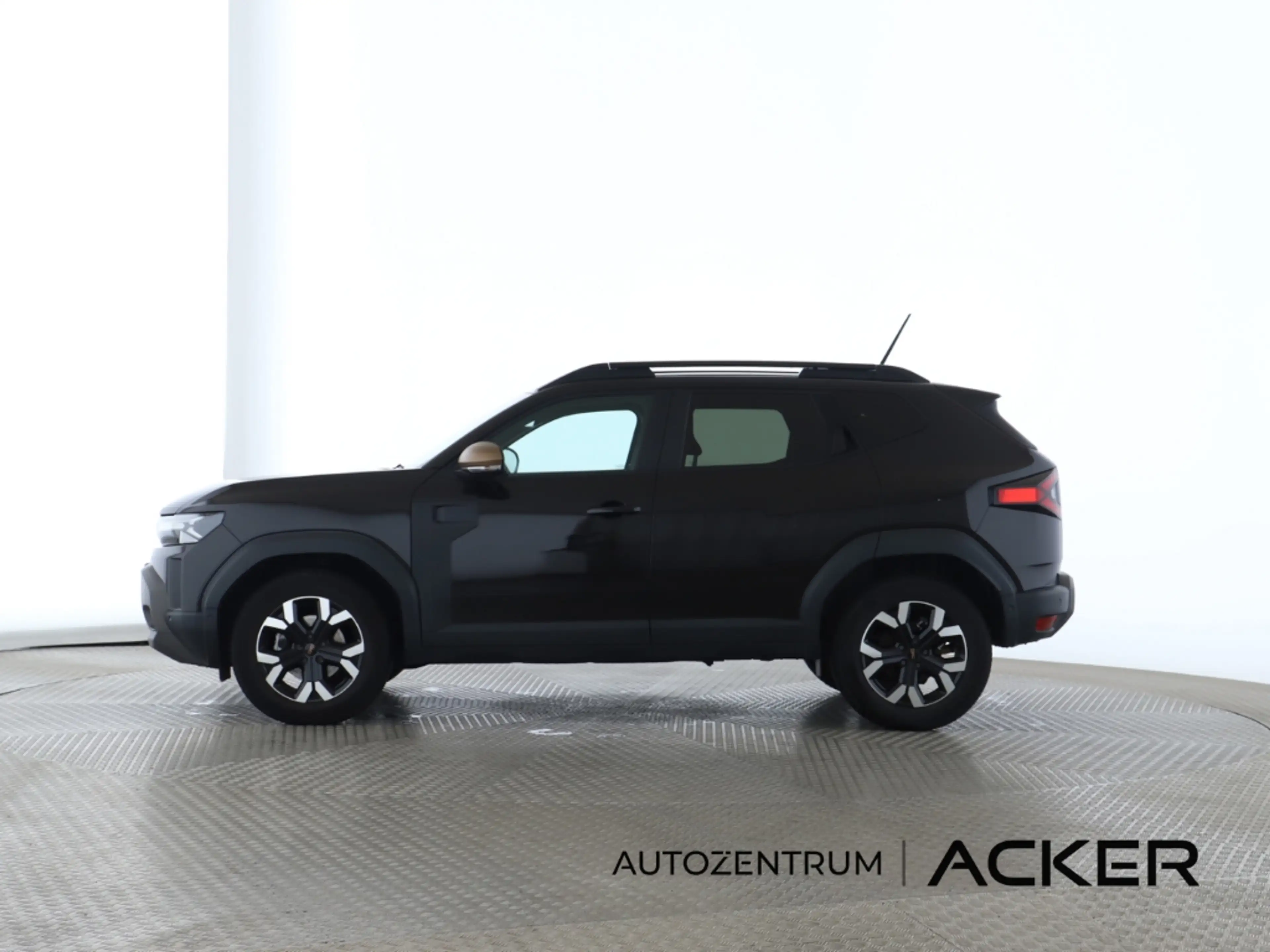 Dacia Duster Hybrid 140 Extreme AT. Navi/Sitzhzg./RFK — photo 3