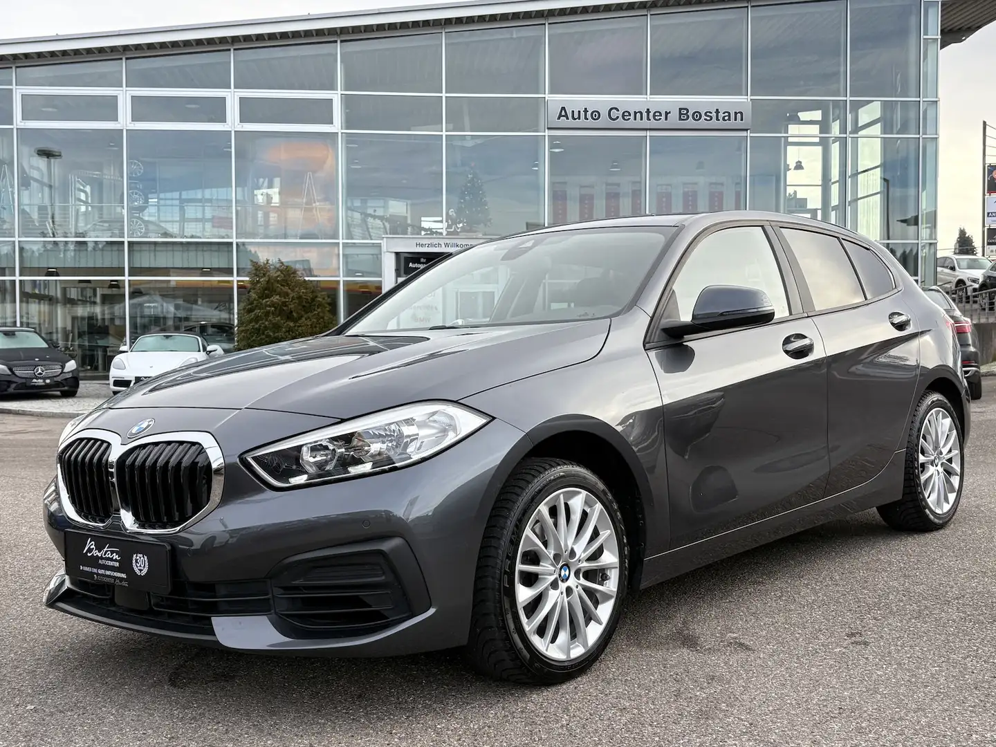 BMW 118 118i Advantage VIRTUAL COCKPIT/TEMPO/DAB/NAVI Gris - 2