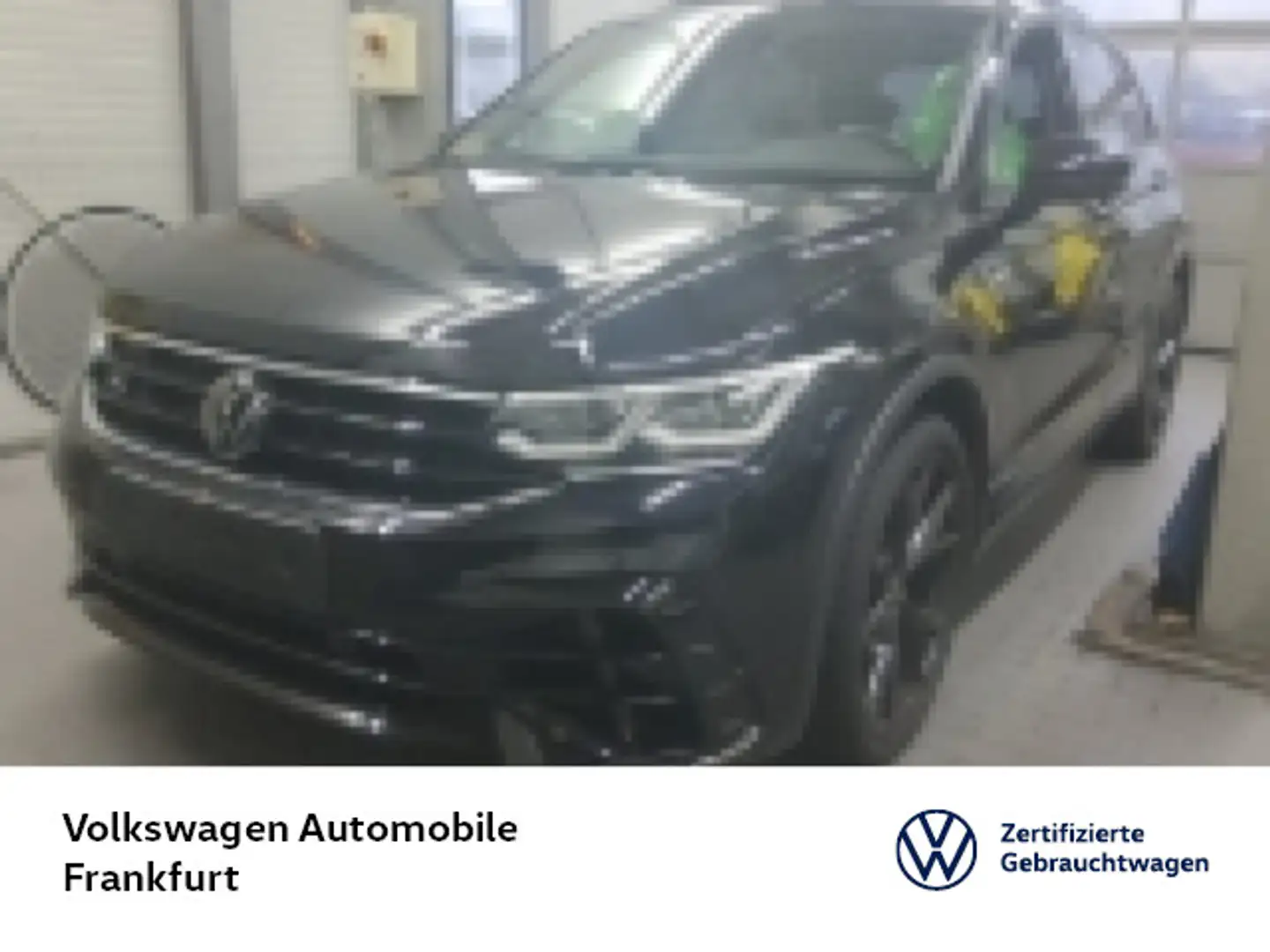 Volkswagen Tiguan 2.0 TSI DSG 4 Motion R Navi IQ.Light DCC Schwarz - 1