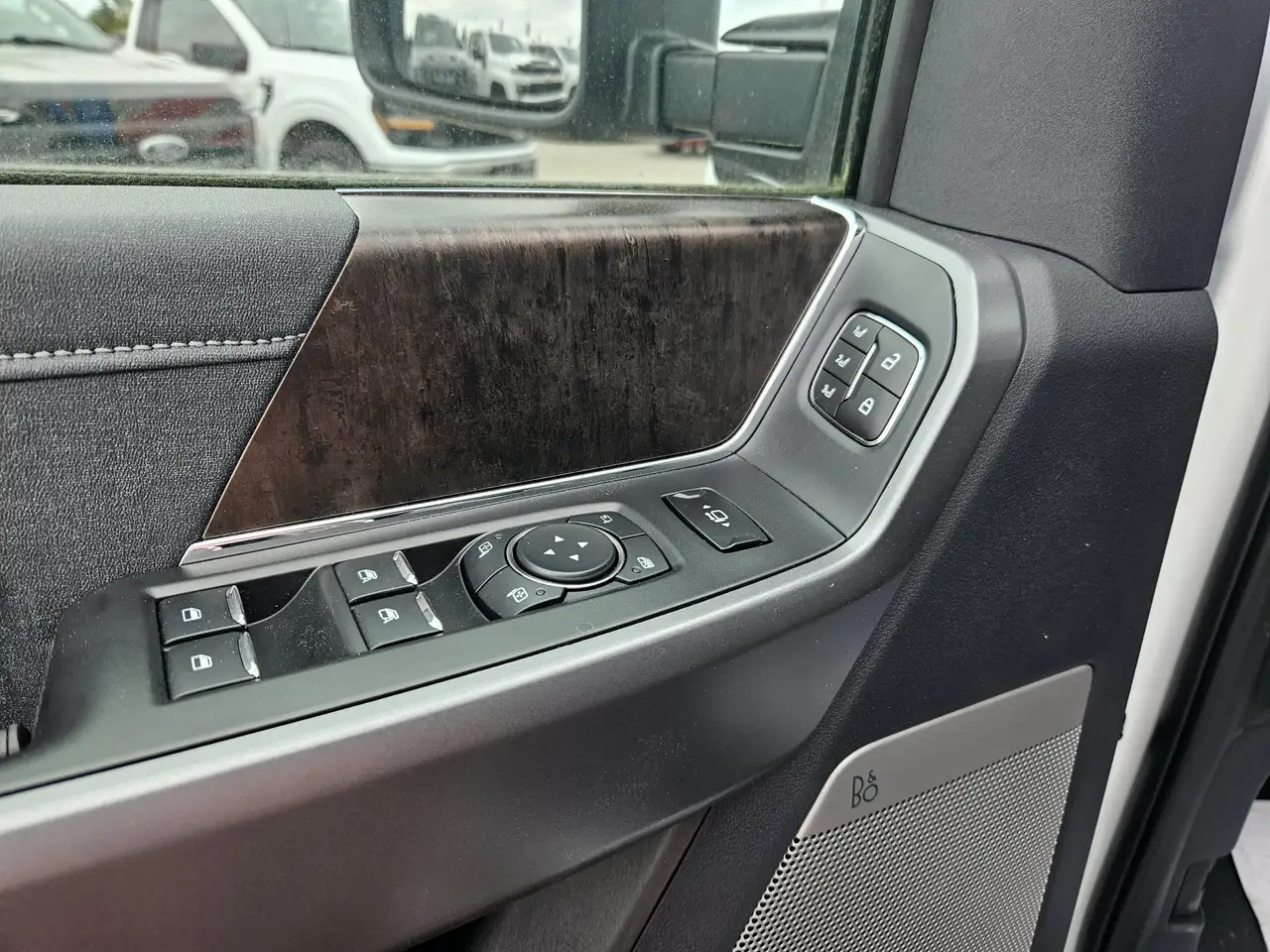 Ford F 350 photo Ford F 350