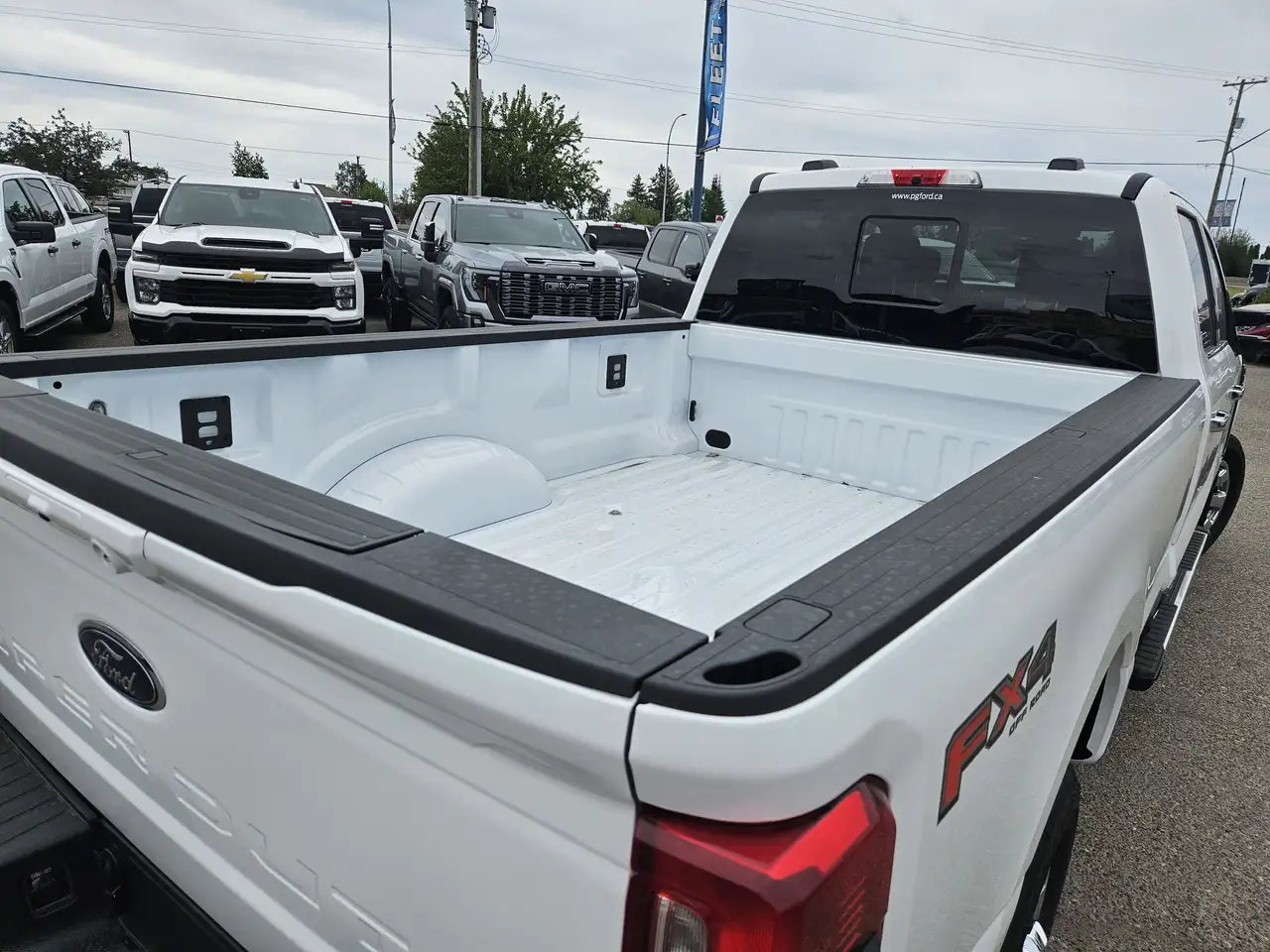 Ford F 350 photo Ford F 350