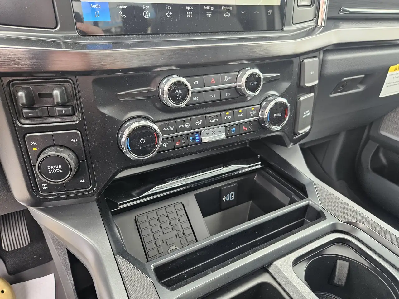 Ford F 350 photo Ford F 350