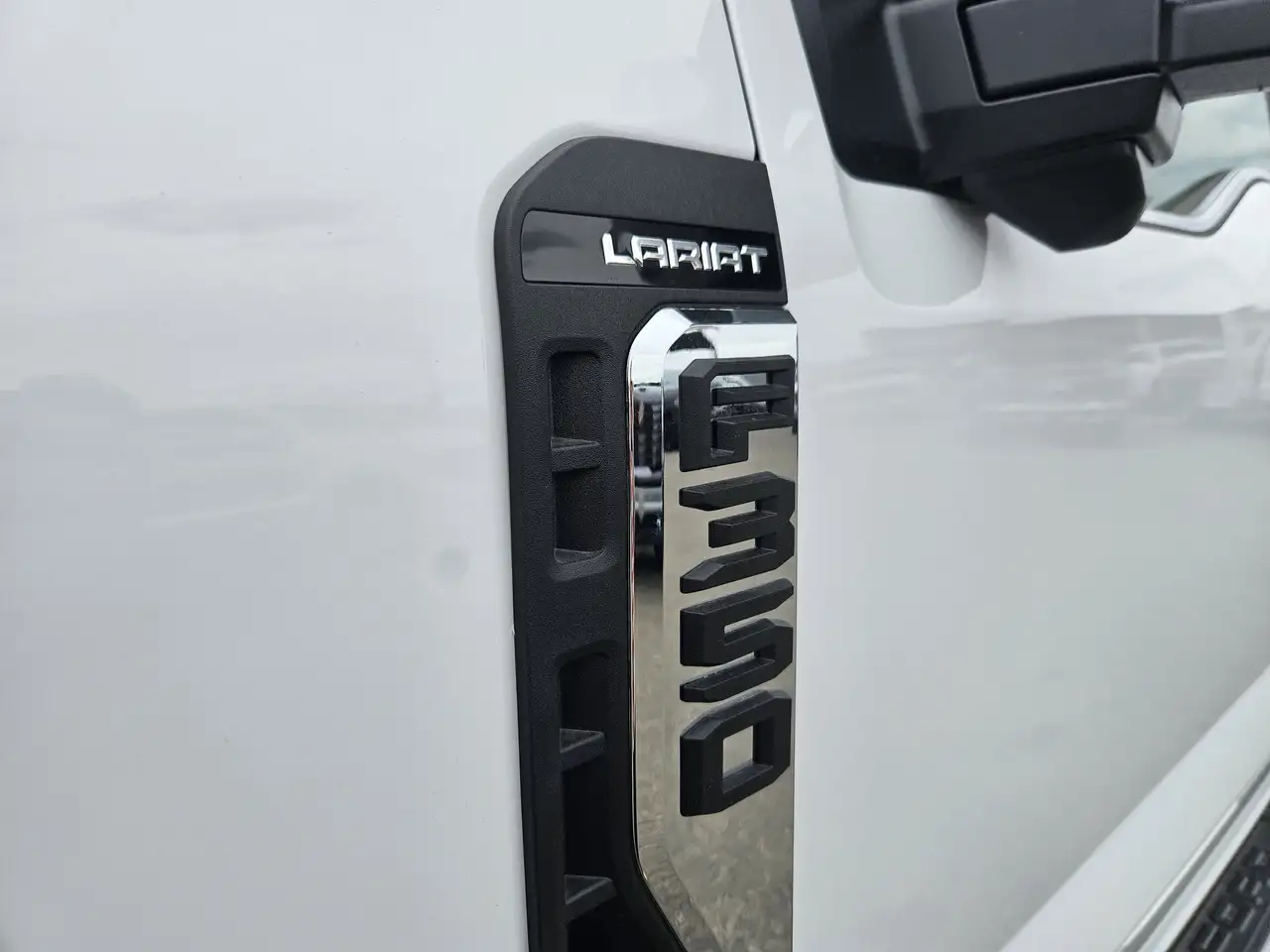 Ford F 350 photo Ford F 350