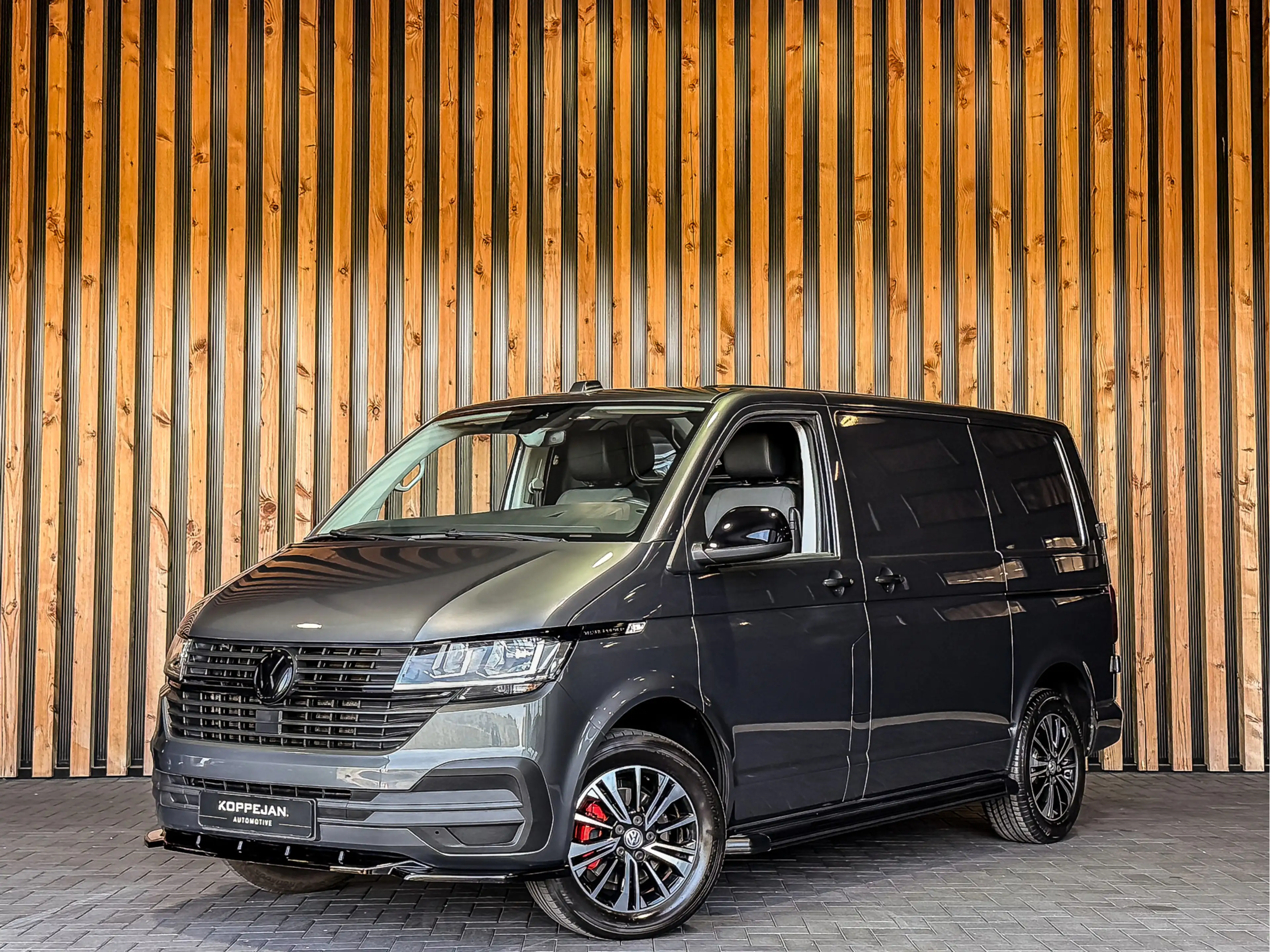 Volkswagen T6.1 Transporter 2.0 TDI 150PK DSG Bestelwagen L1H1 | 2X SCHUIFDEUR — photo 2