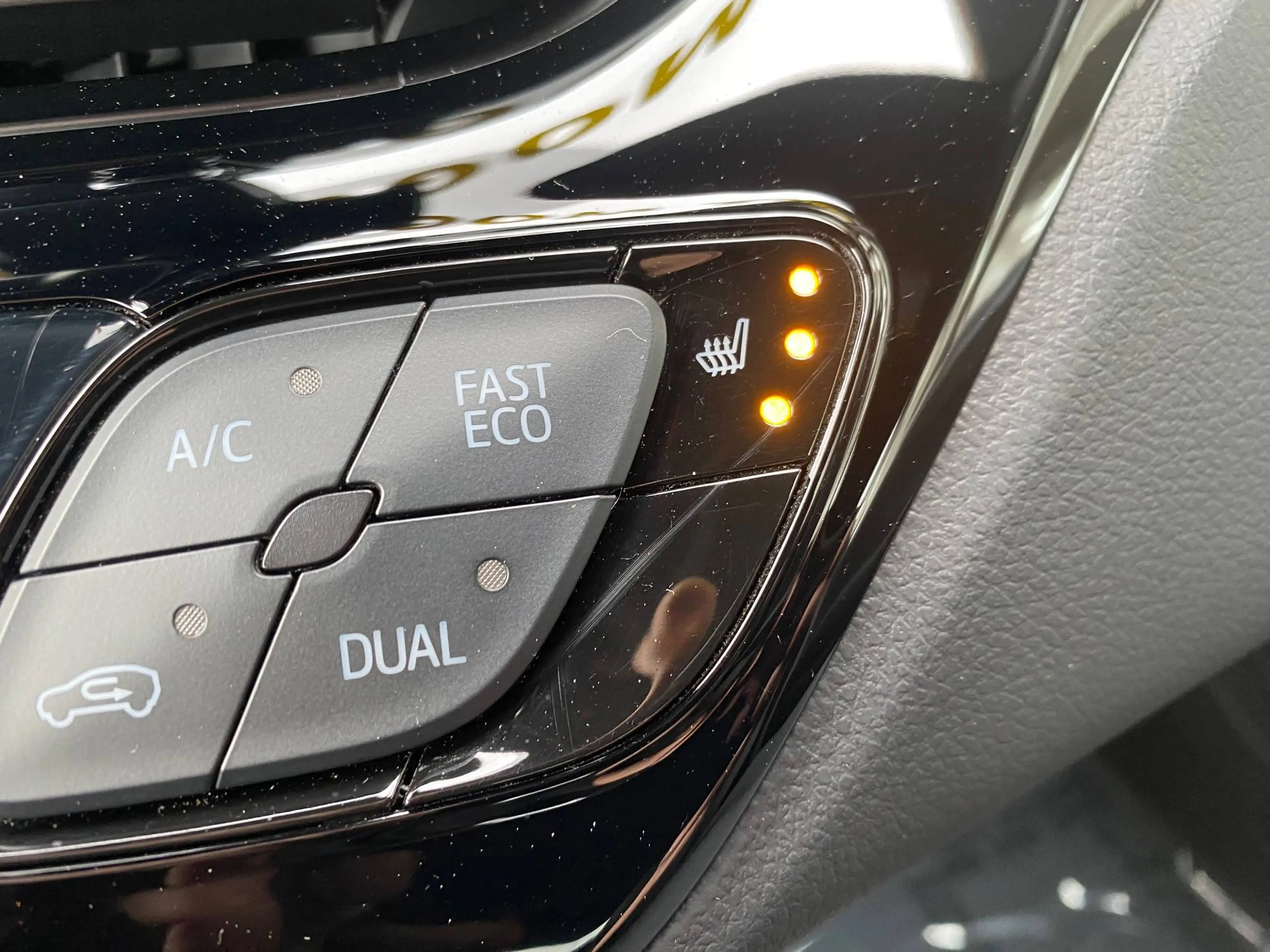 Toyota C-HR C-HR Hybrid 1.8i VVT-i C-Hic AUTOMAAT MET GARANTIE — photo 15