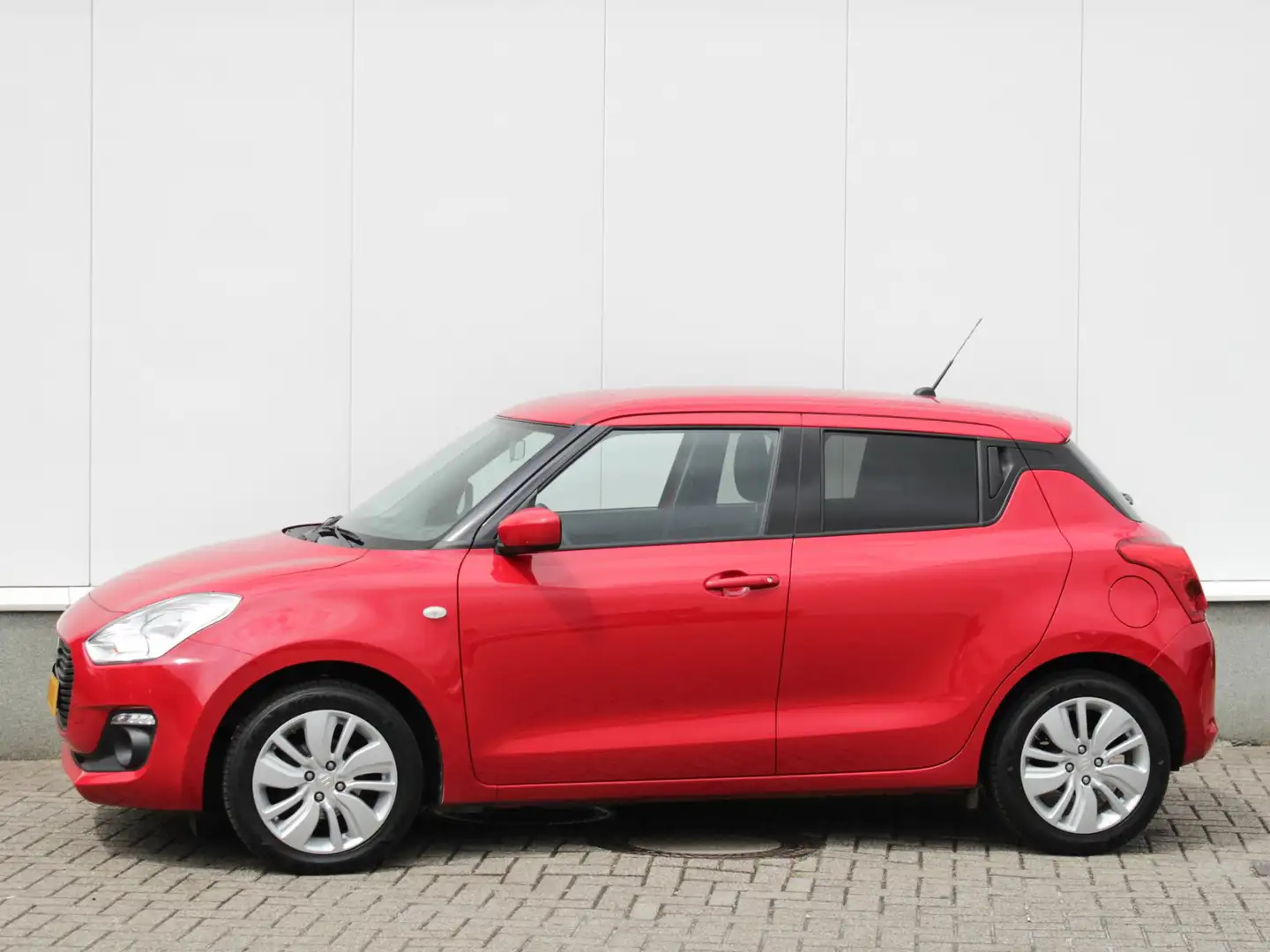 Suzuki Swift 1.2 Select Smart Hybrid | Navi | Cruise | Airco | Rot - 2