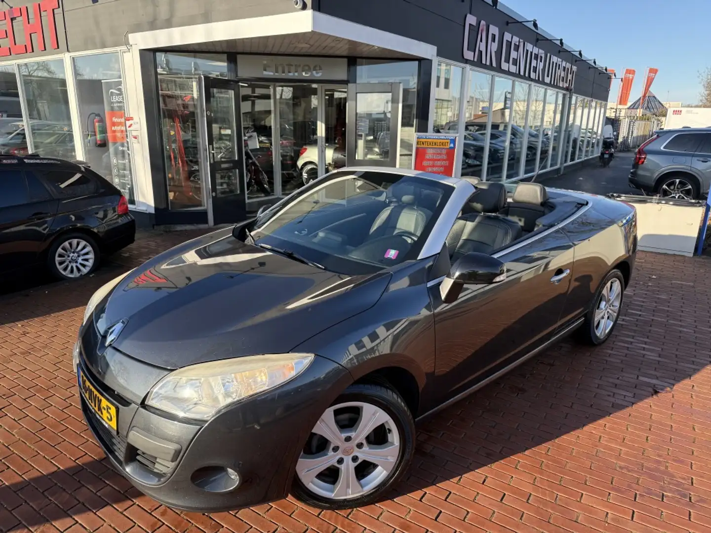Renault Megane Coupé-Cabriolet 1.4 TCE Dynamique navi leer 6versn Grau - 2