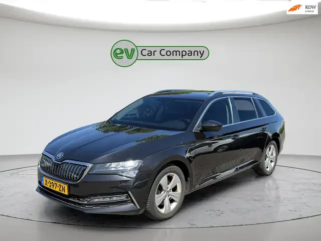 Skoda Superb Combi 1.4 TSI iV Business Edition Plus | Camera |