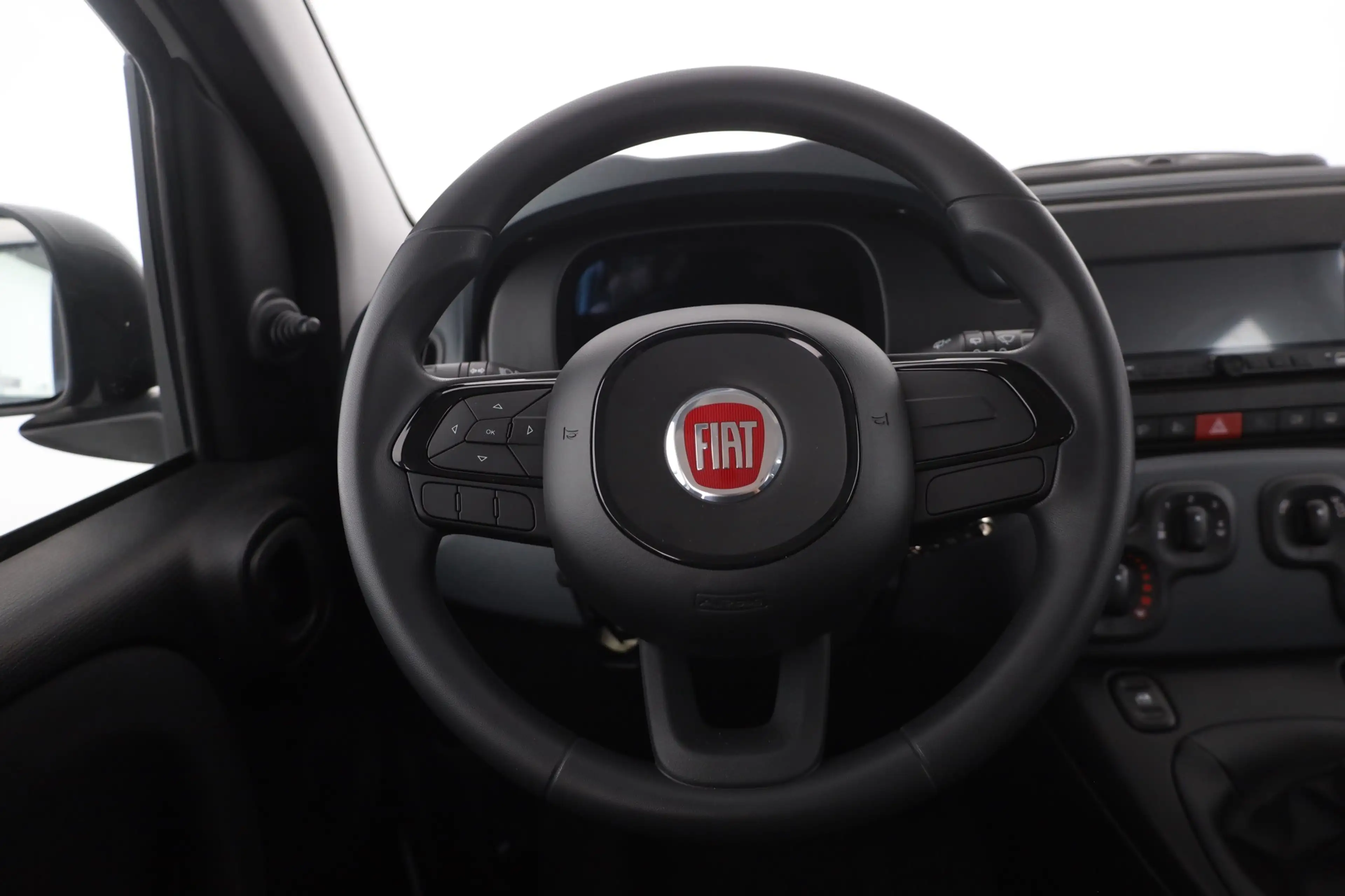 Fiat New Panda Pandina 1.0 mHEV App Connect PDC klima — photo 14